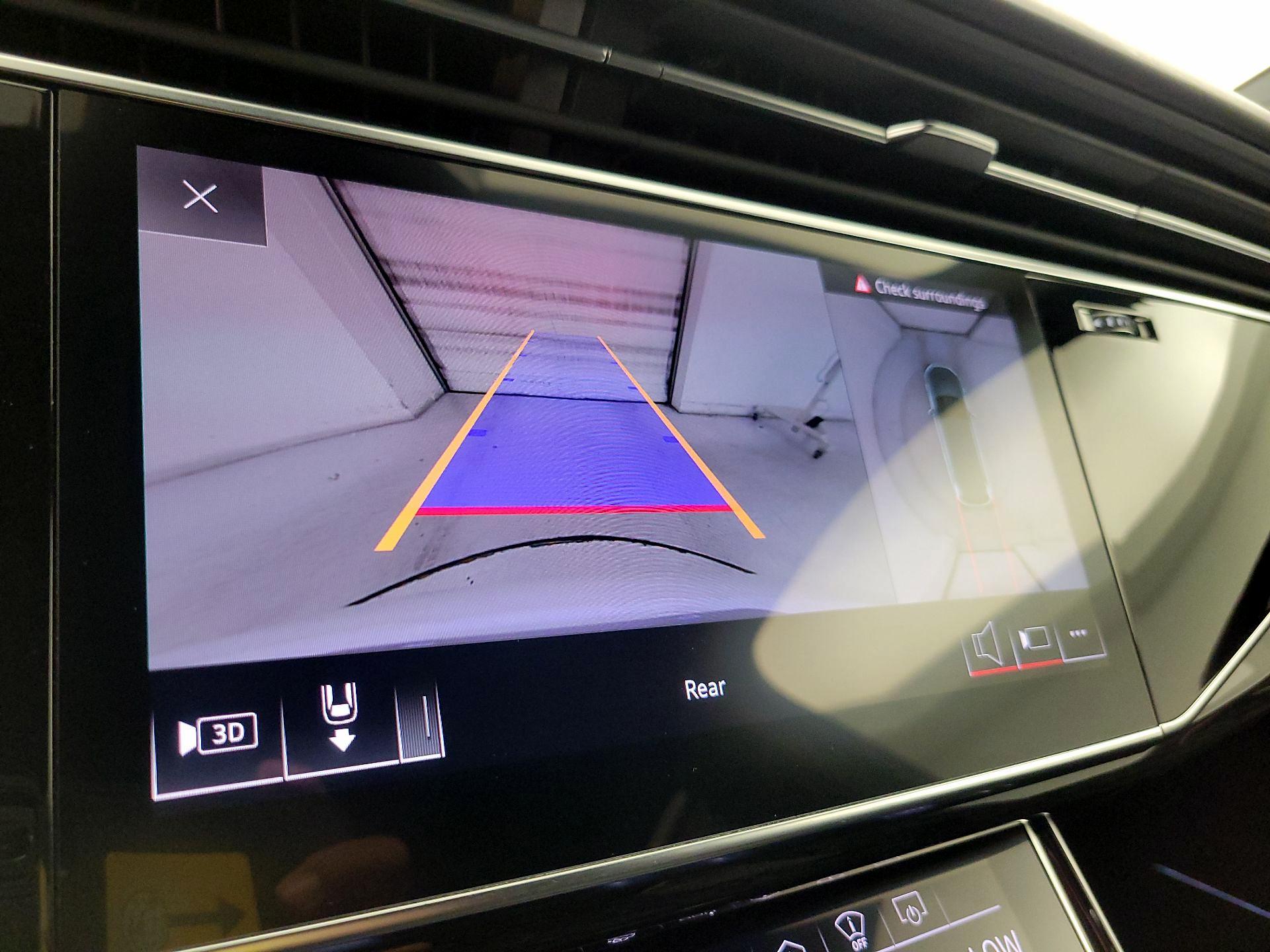 Thumbnail: 2020 Audi SQ7 - 15