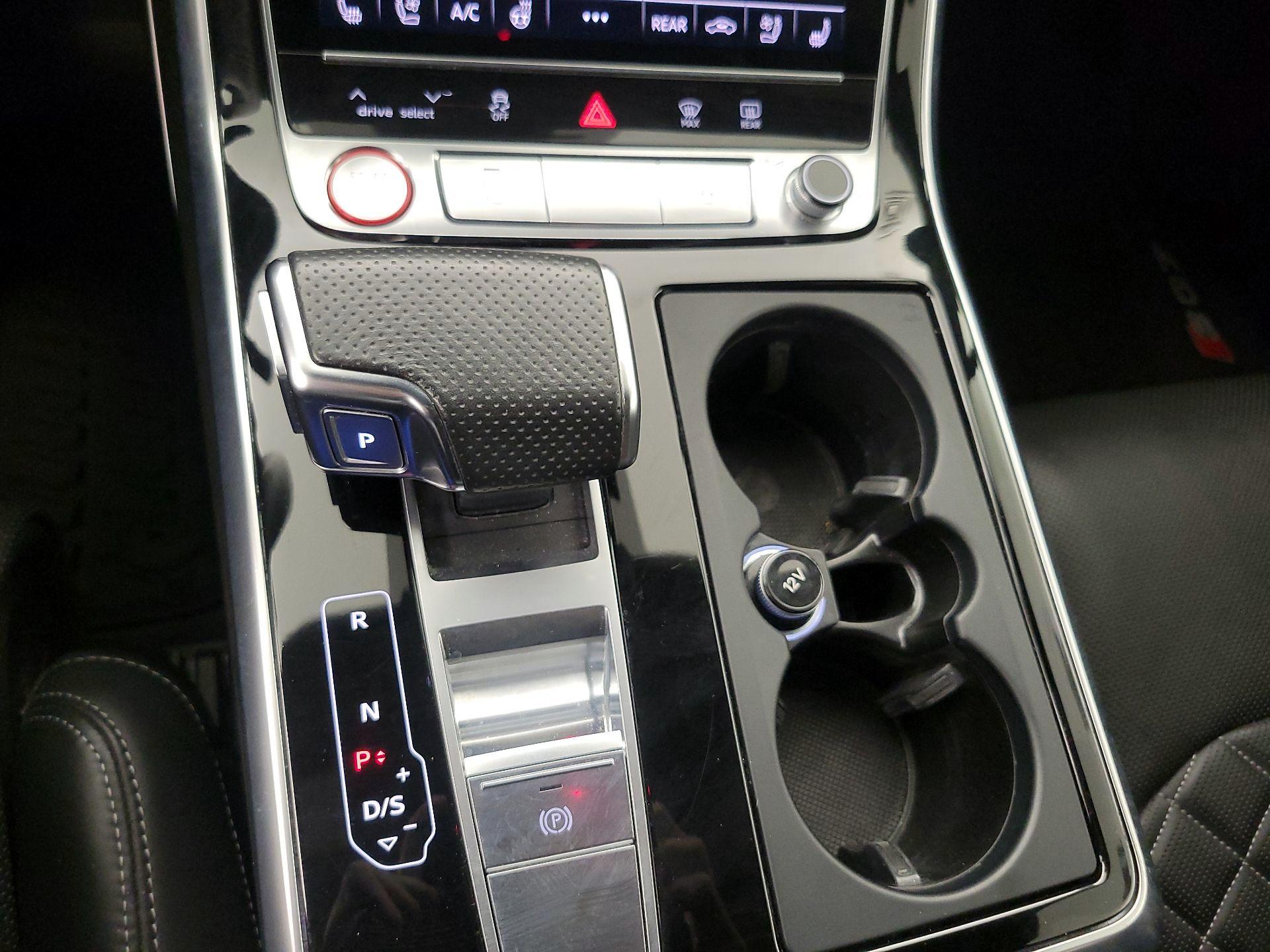 Thumbnail: 2020 Audi SQ7 - 18