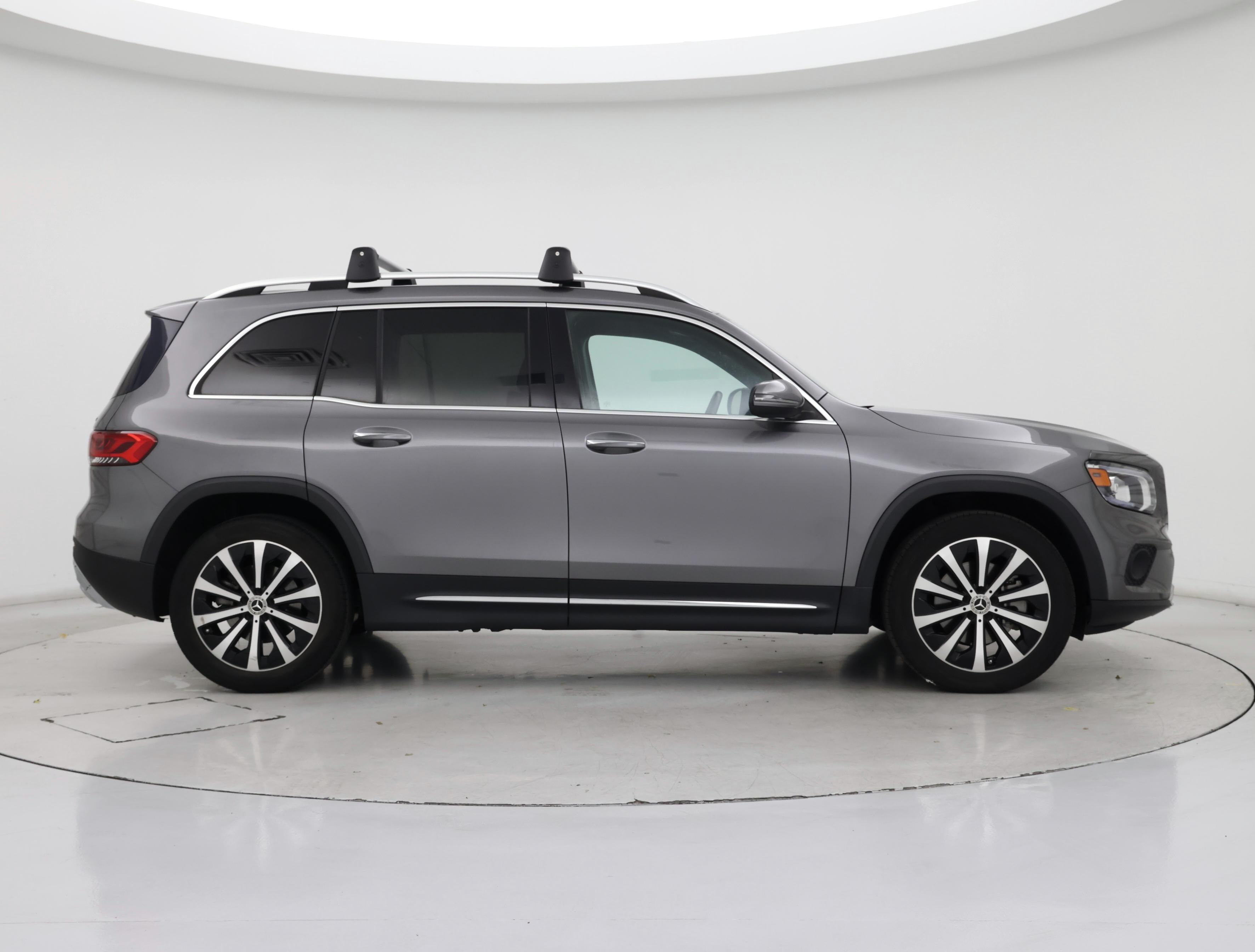 Thumbnail: 2021 Mercedes-Benz GLB - 7