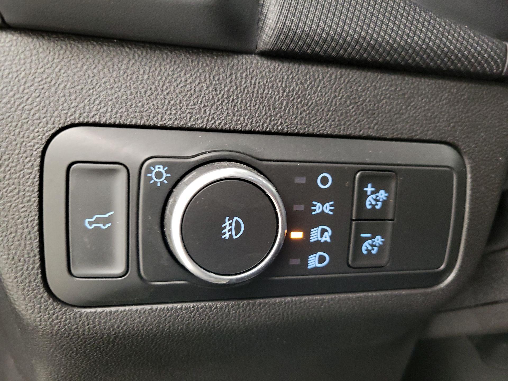 Thumbnail: 2022 Ford Bronco Sport - 13