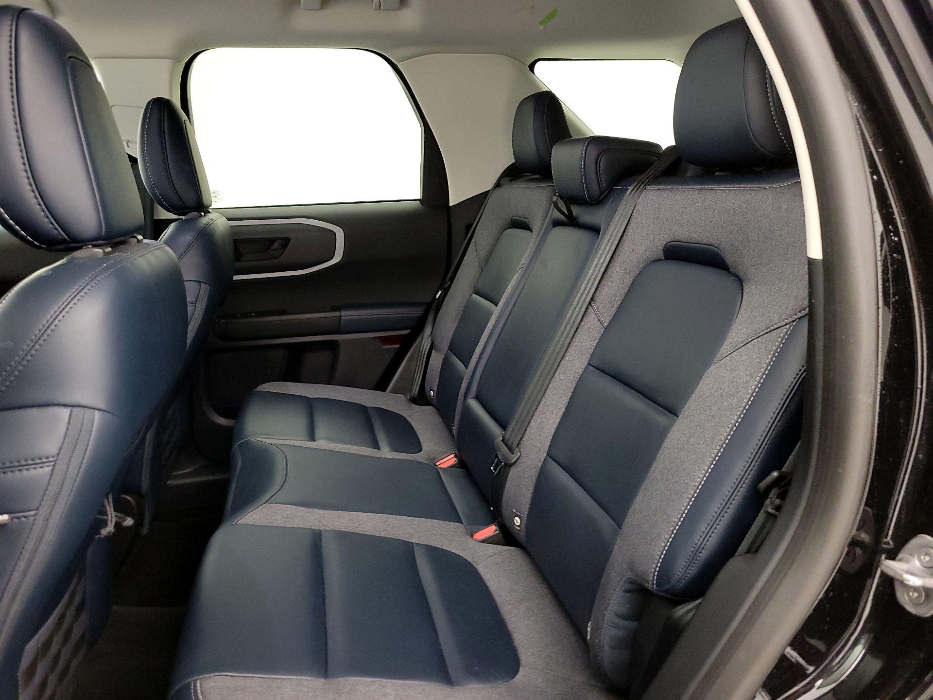 Thumbnail: 2022 Ford Bronco Sport - 19