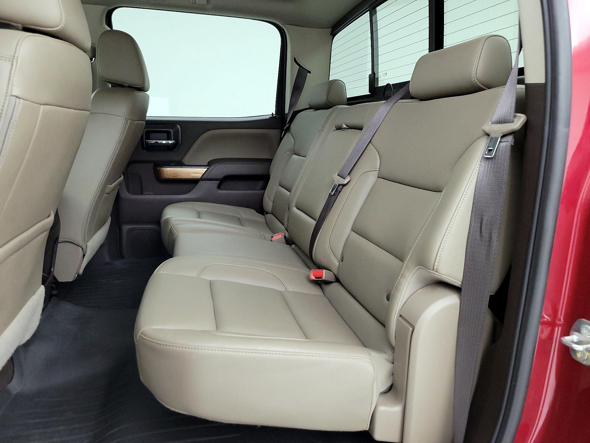 Thumbnail: 2019 Chevrolet Silverado 3500 - 20