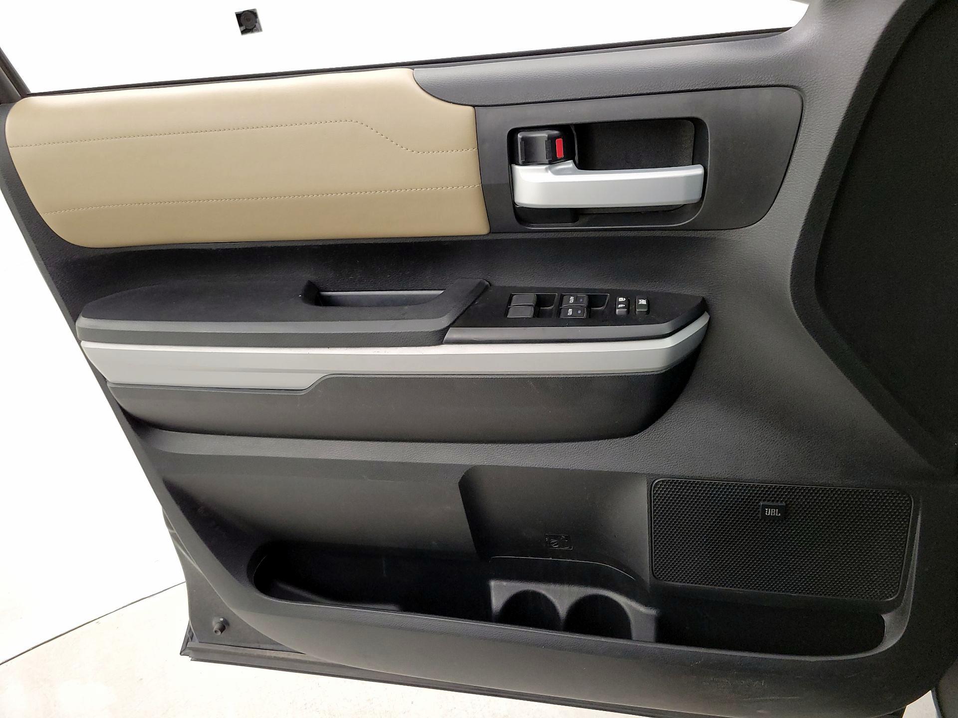 Thumbnail: 2019 Toyota Tundra - 12