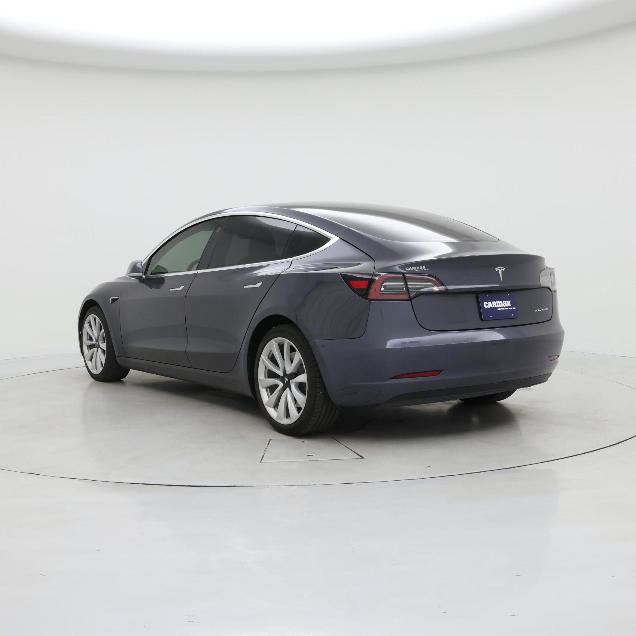 Thumbnail: 2019 Tesla Model 3 - 2