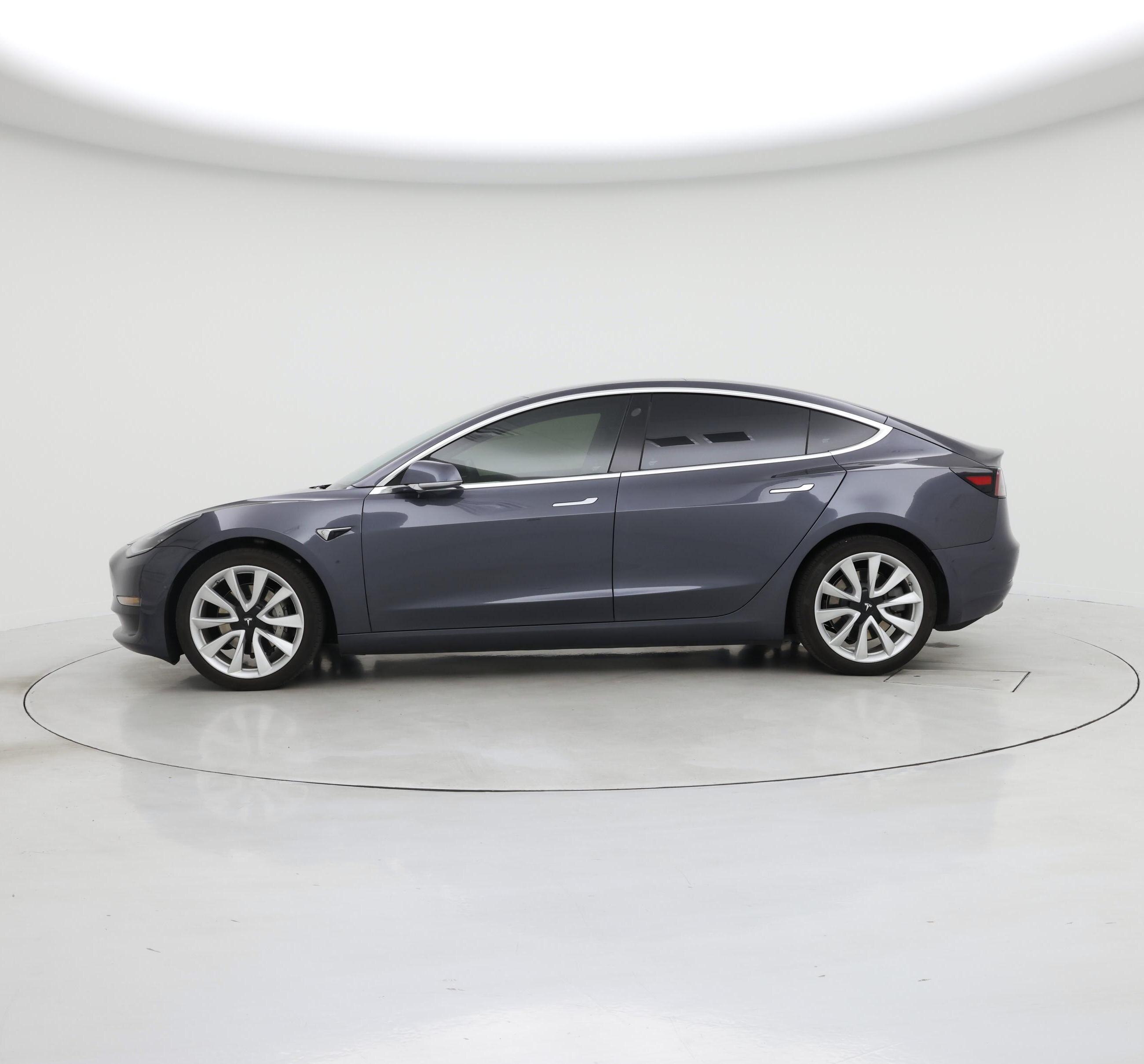 Thumbnail: 2019 Tesla Model 3 - 3