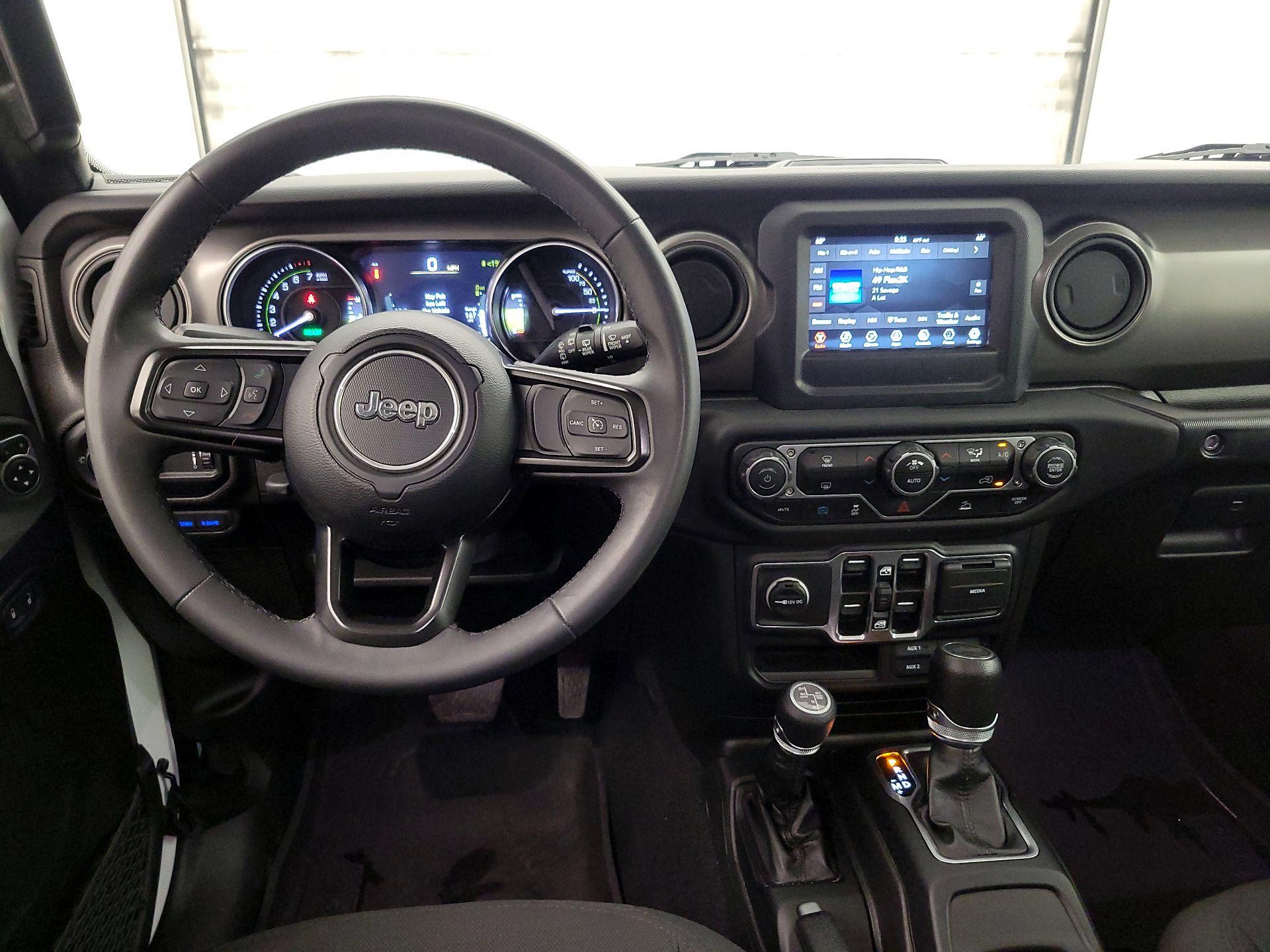 Thumbnail: 2023 Jeep Wrangler - 9