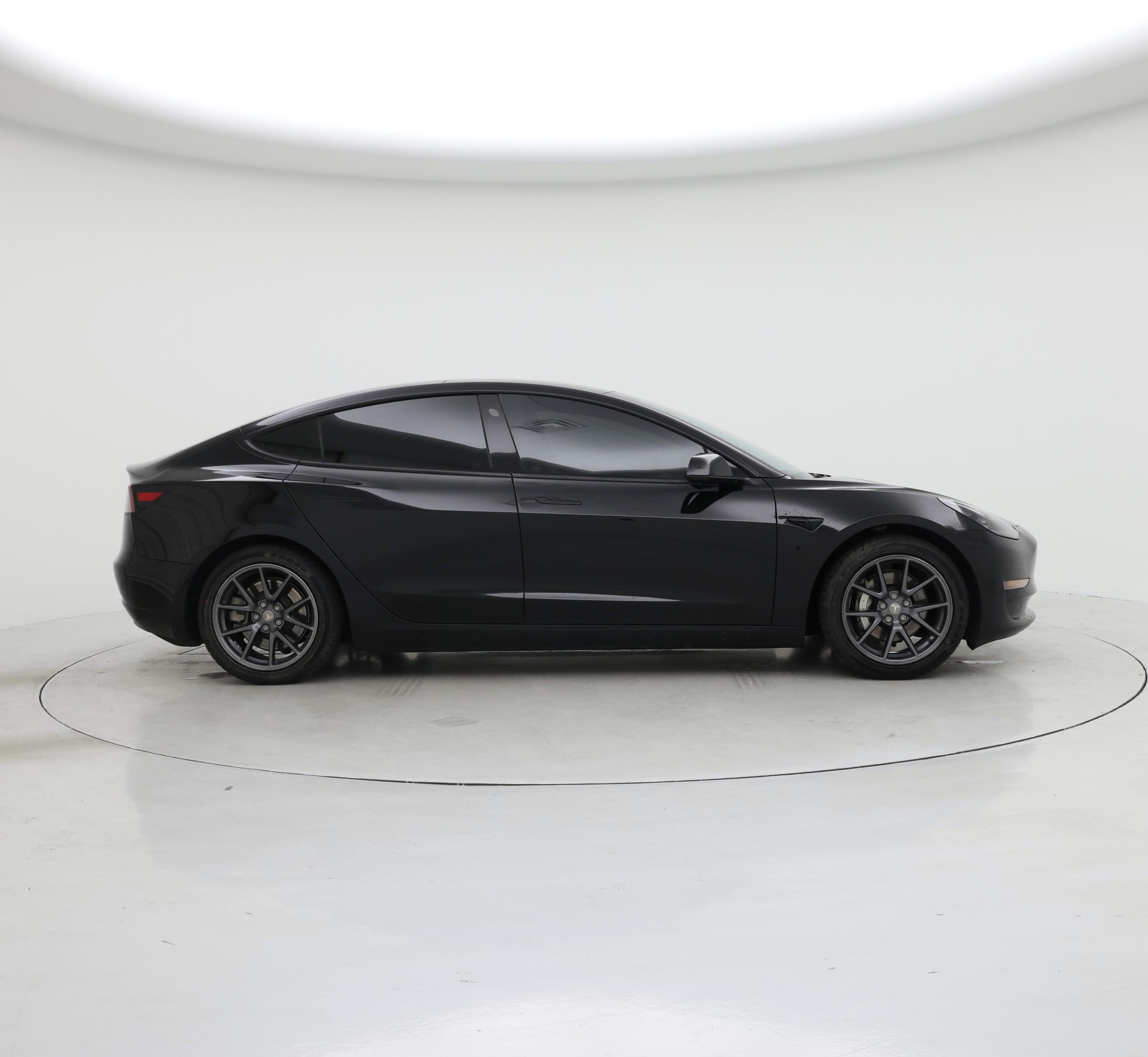 Thumbnail: 2021 Tesla Model 3 - 7