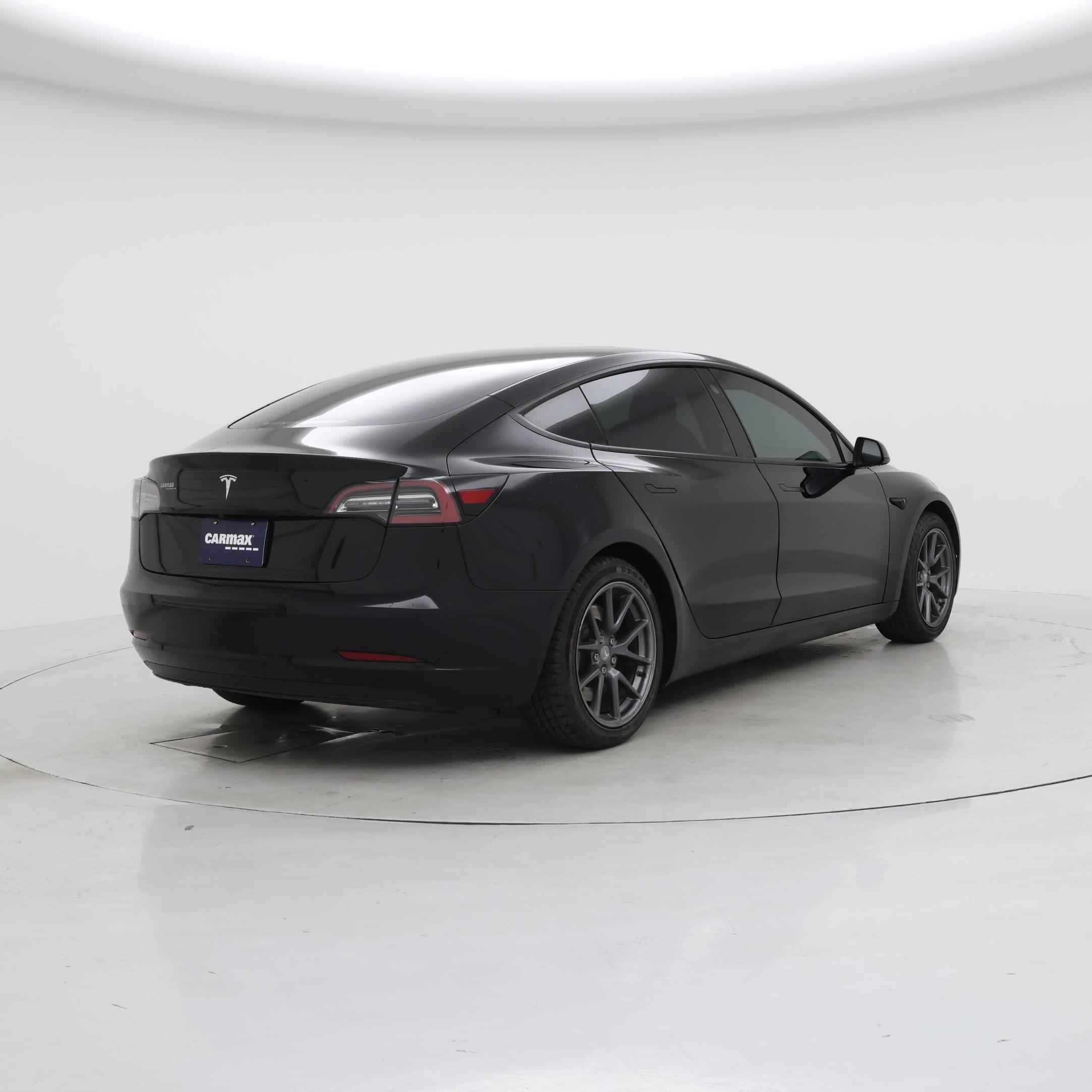 Thumbnail: 2021 Tesla Model 3 - 8