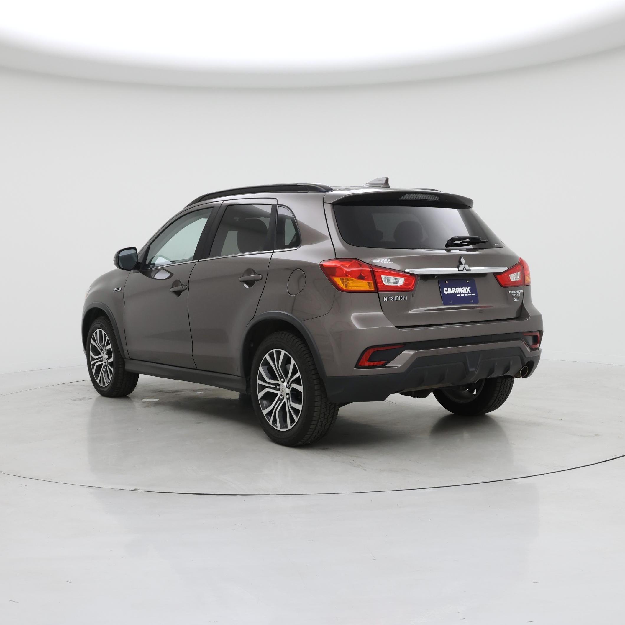 Thumbnail: 2018 Mitsubishi Outlander Sport - 2