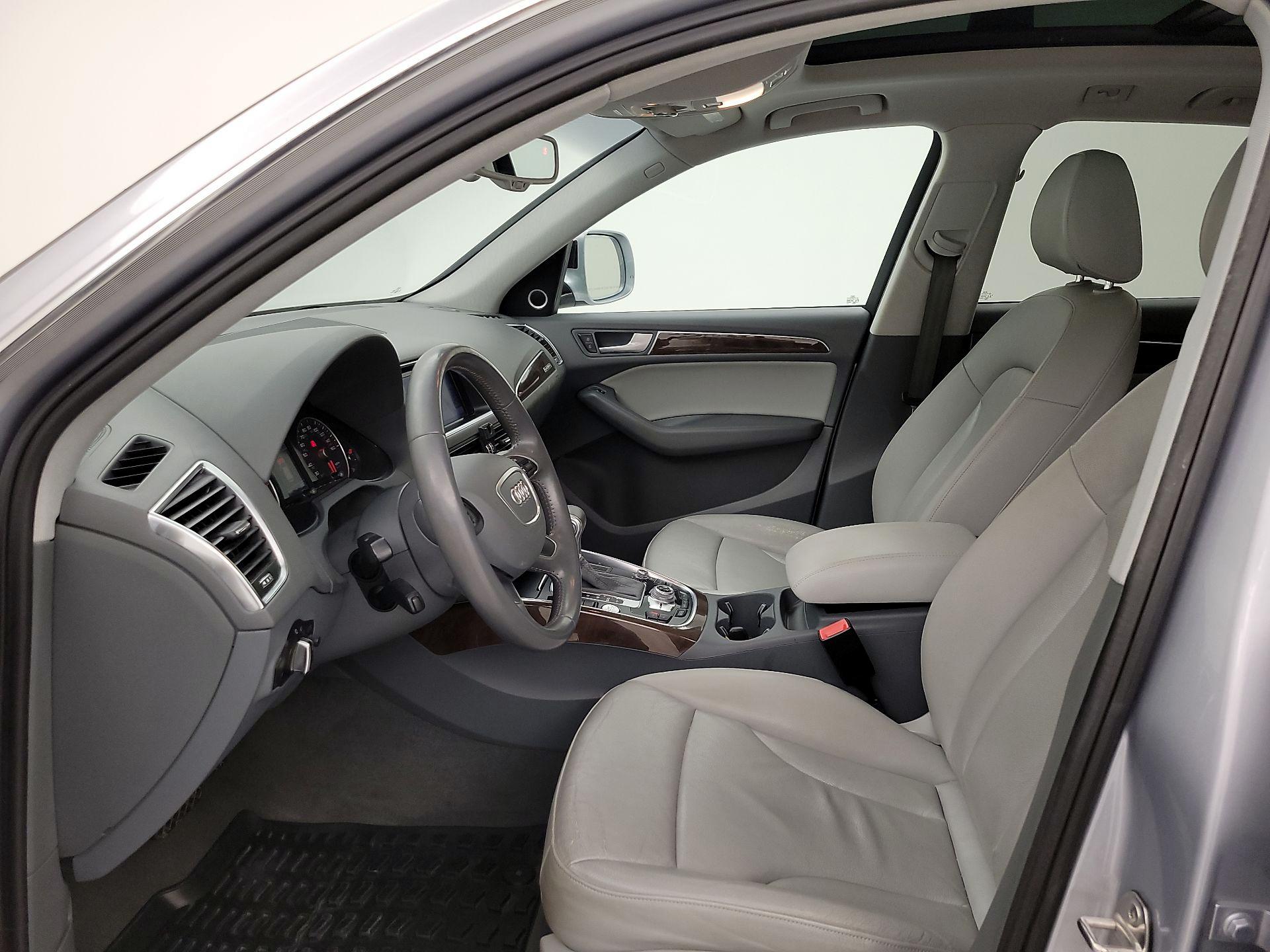 Thumbnail: 2016 Audi Q5 - 11