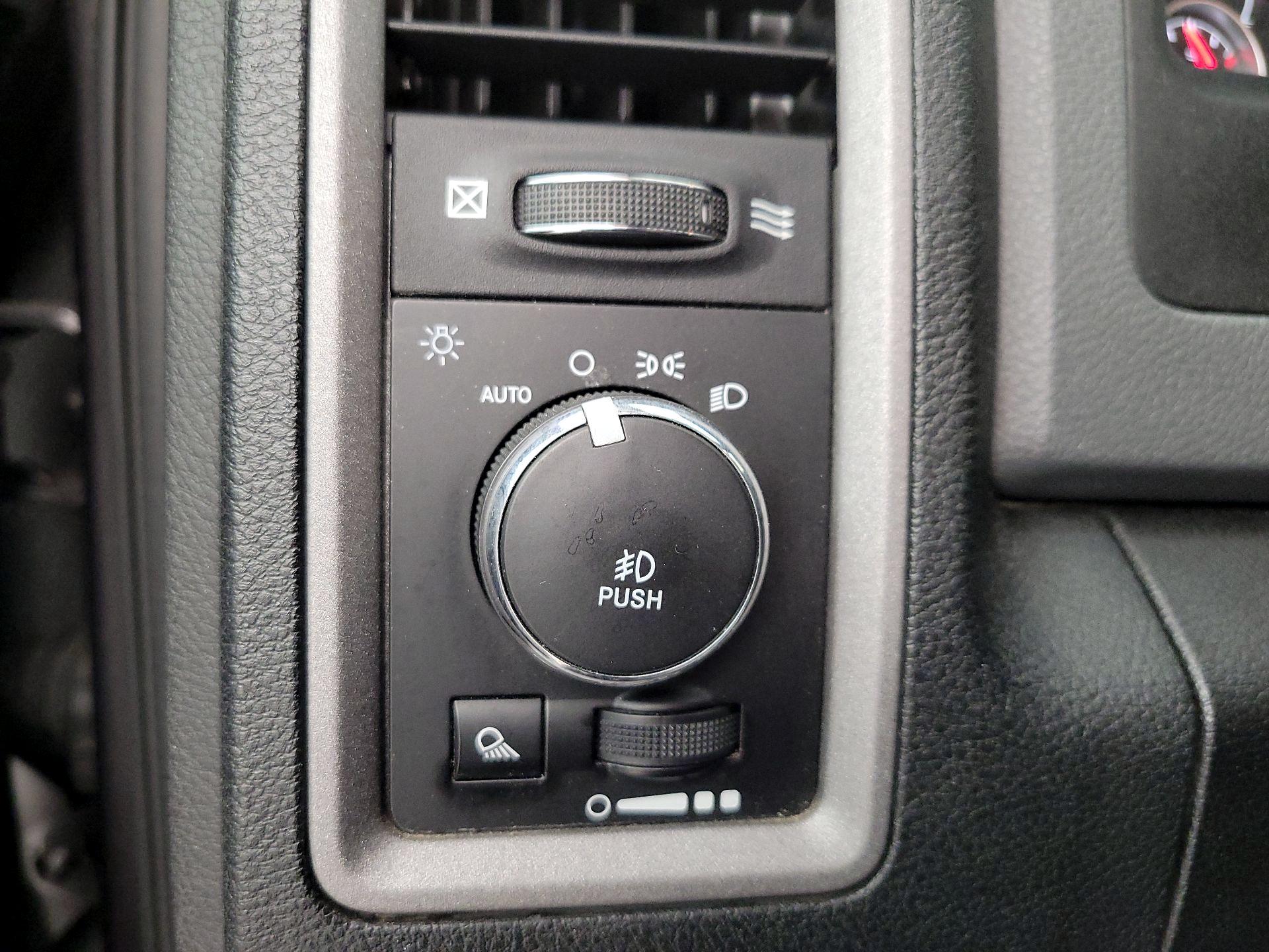 Thumbnail: 2016 RAM 1500 - 13
