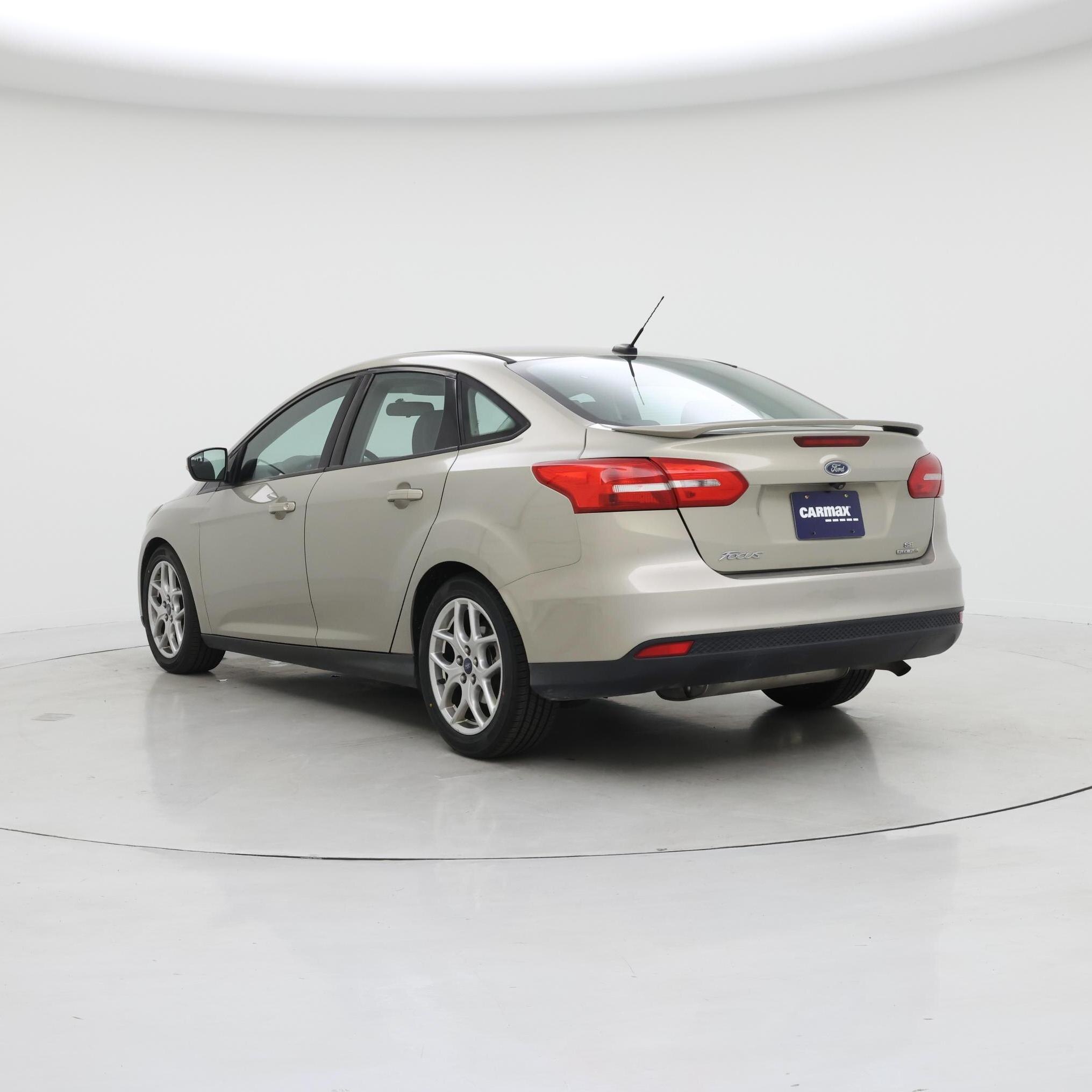 Thumbnail: 2015 Ford Focus - 2