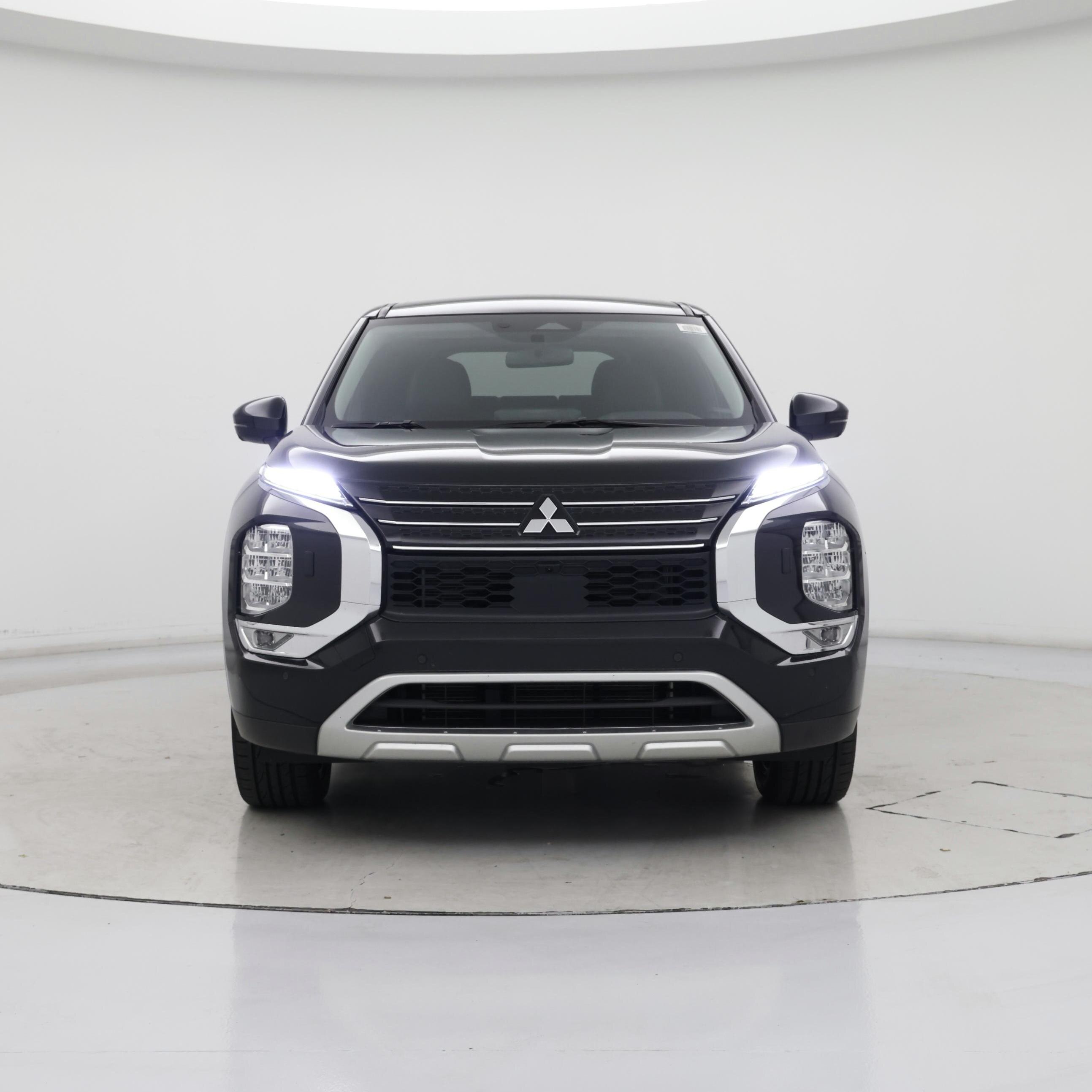 Thumbnail: 2022 Mitsubishi Outlander - 5