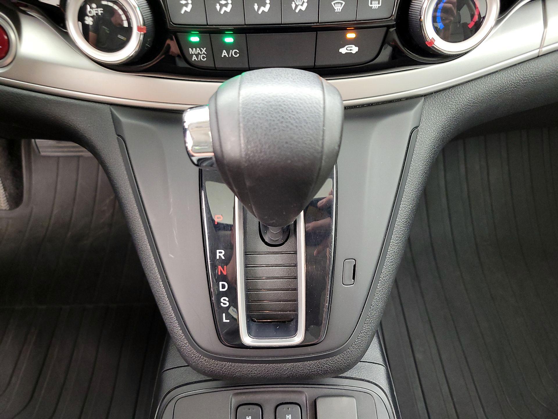 Thumbnail: 2016 Honda CR-V - 17