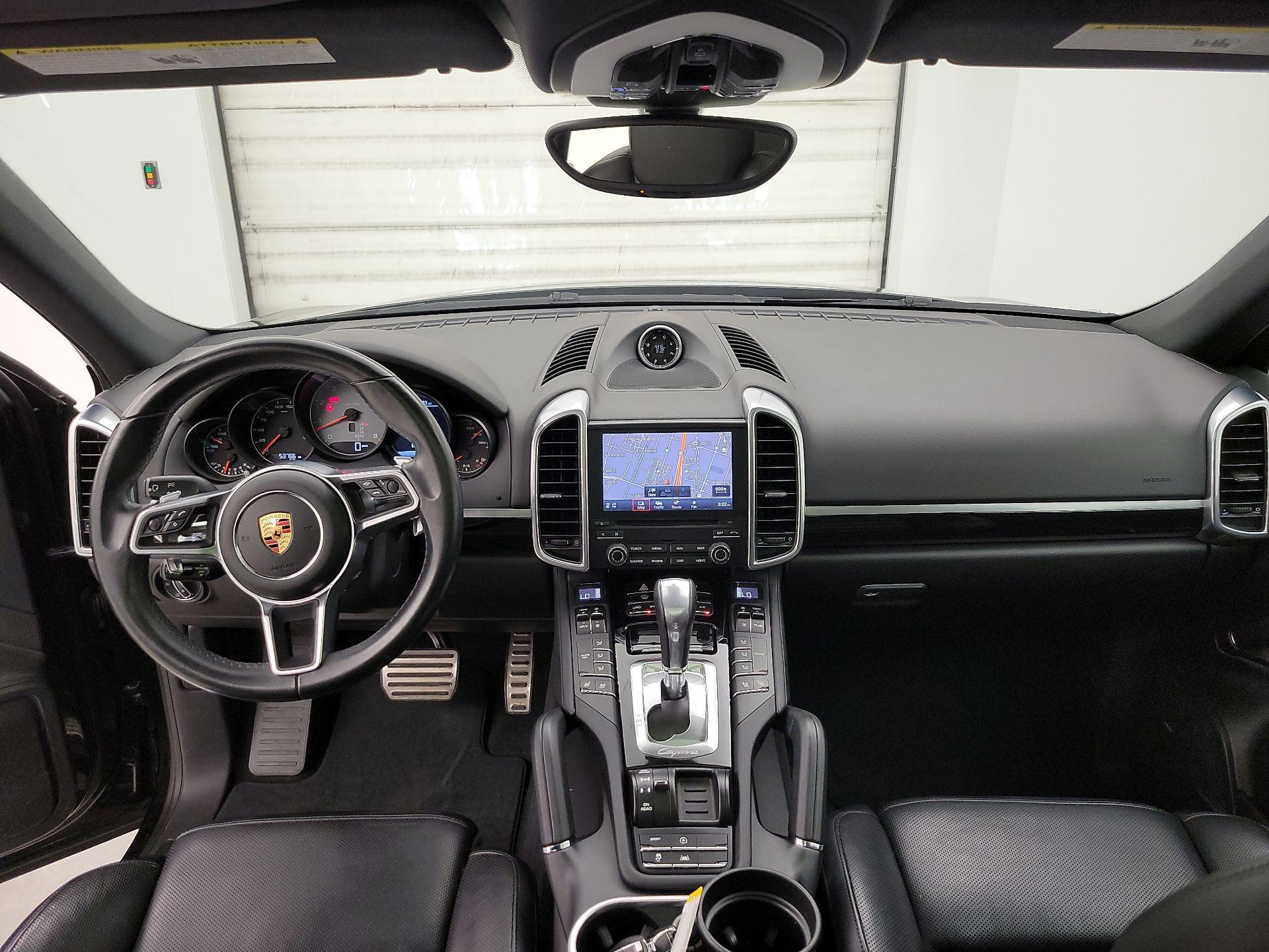 Thumbnail: 2018 Porsche Cayenne - 9