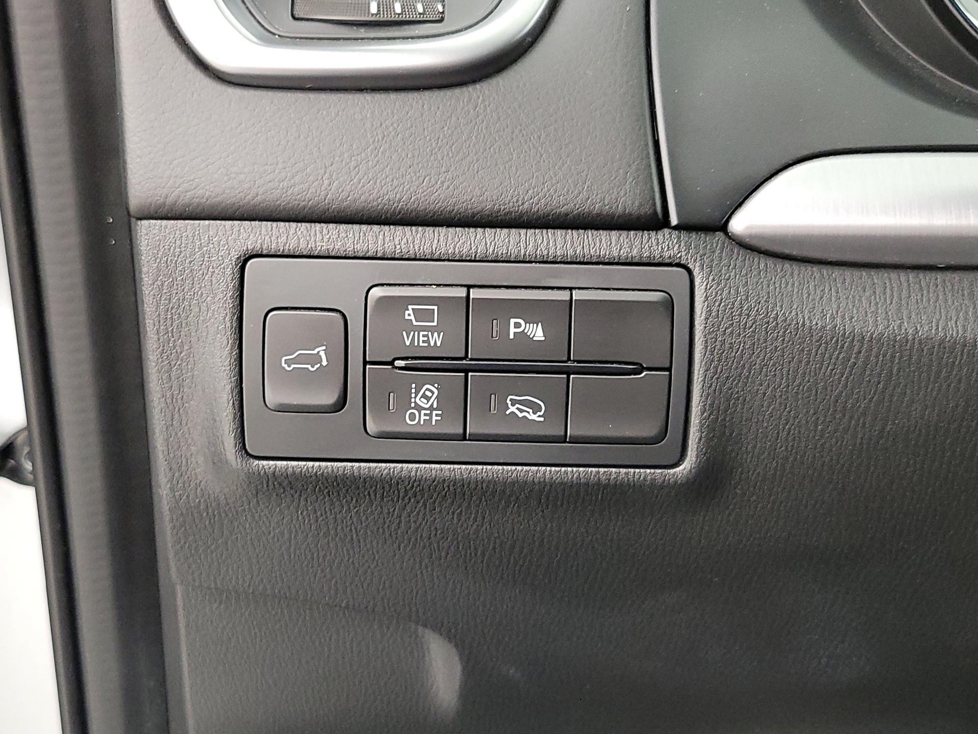 Thumbnail: 2023 Mazda CX-9 - 13