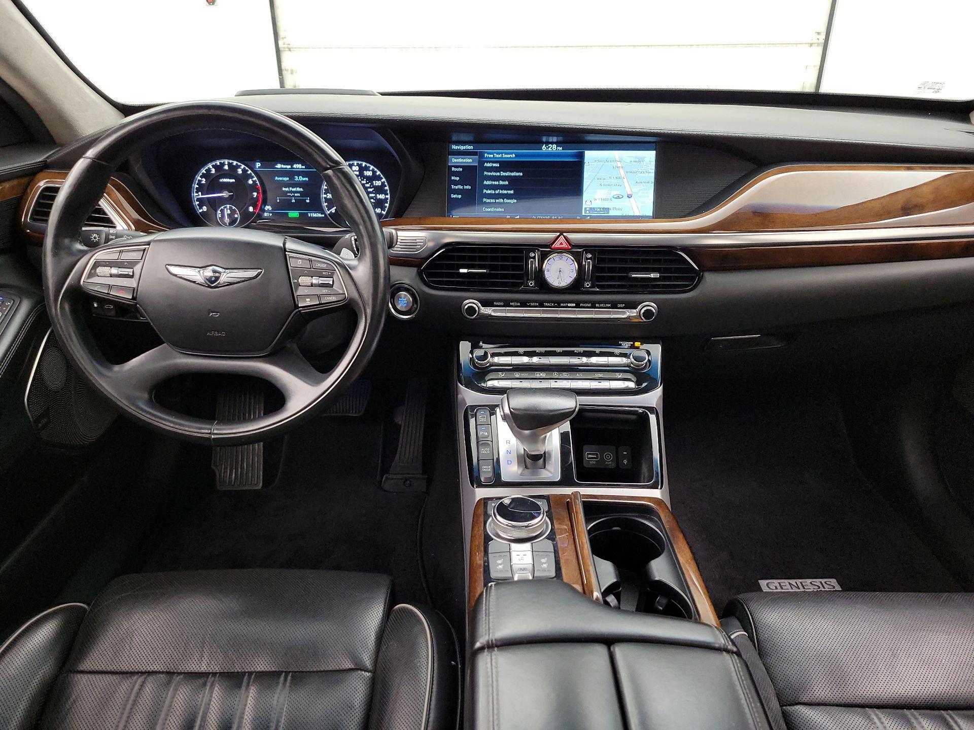 Thumbnail: 2017 Genesis G90 - 9