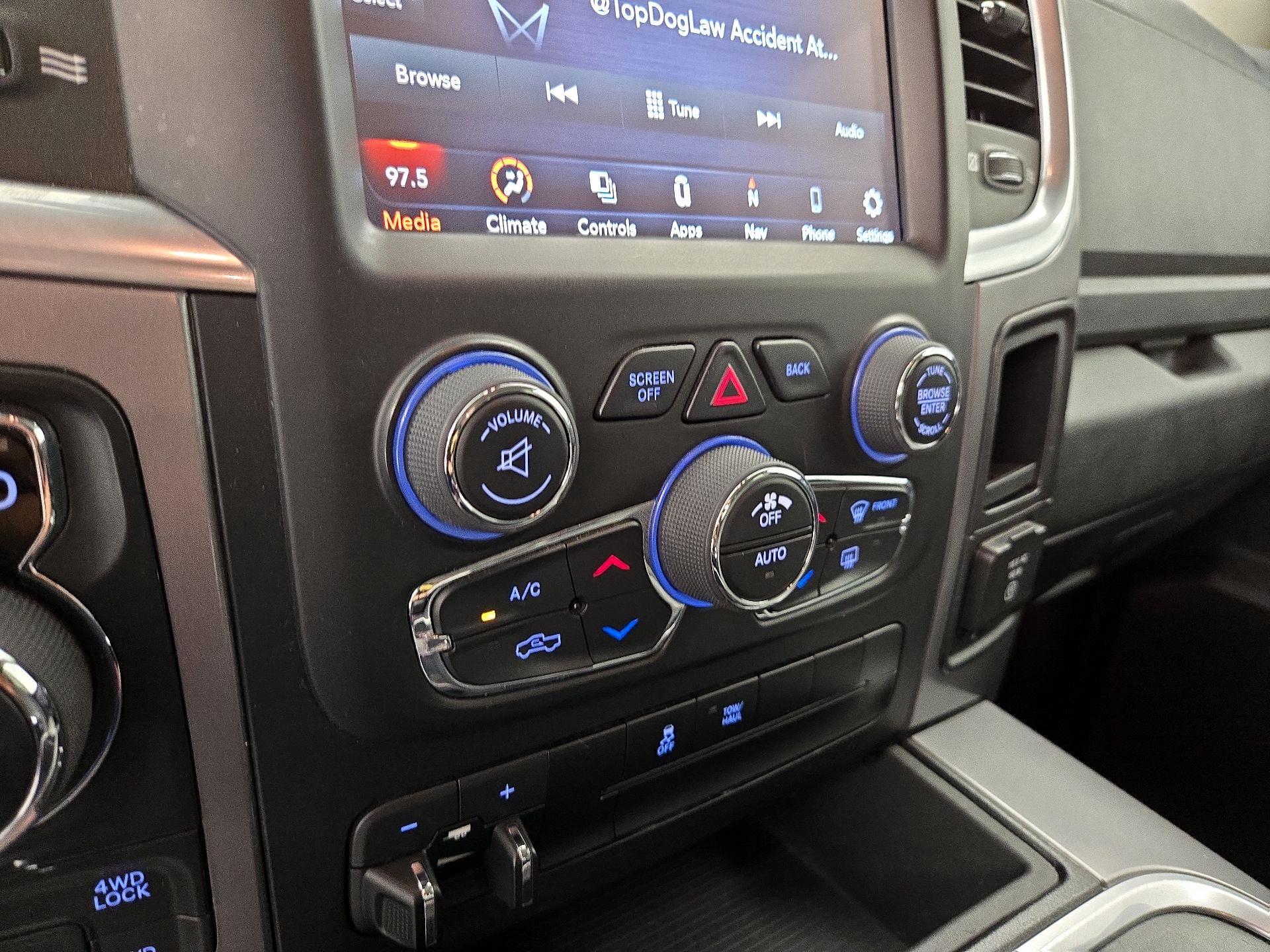 Thumbnail: 2023 RAM 1500 Classic - 17