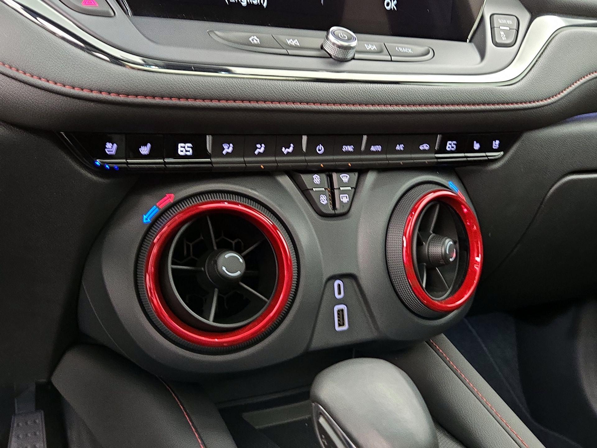 Thumbnail: 2023 Chevrolet Blazer - 17