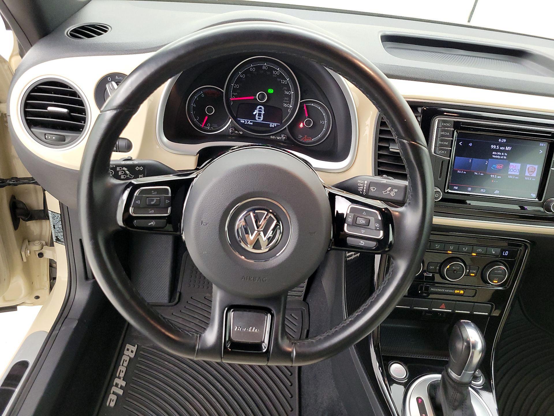 Thumbnail: 2019 Volkswagen Beetle - 10