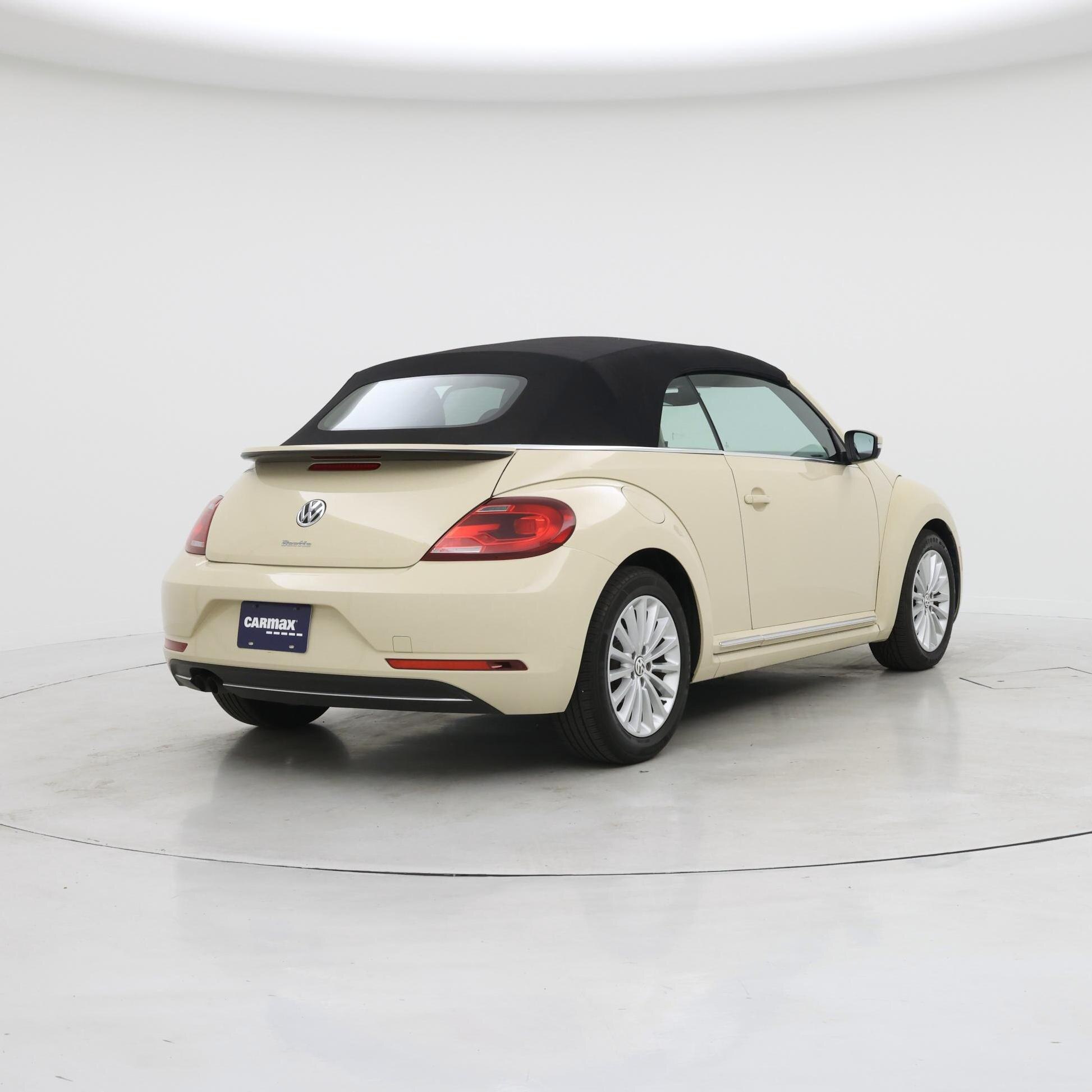 Thumbnail: 2019 Volkswagen Beetle - 8