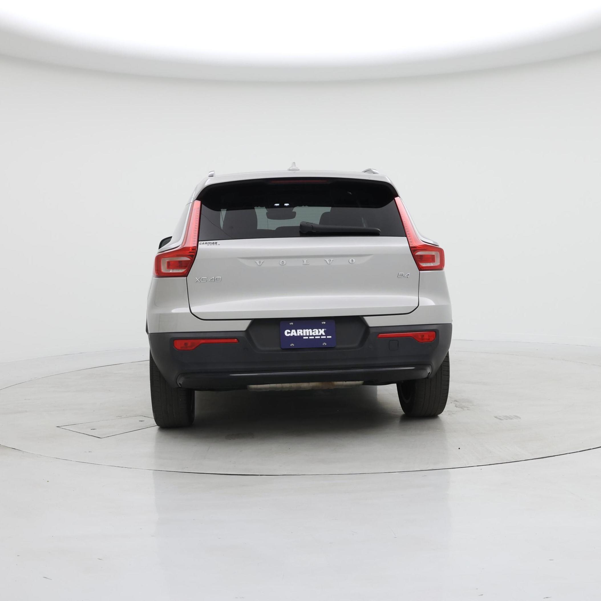 Thumbnail: 2023 Volvo XC40 - 6