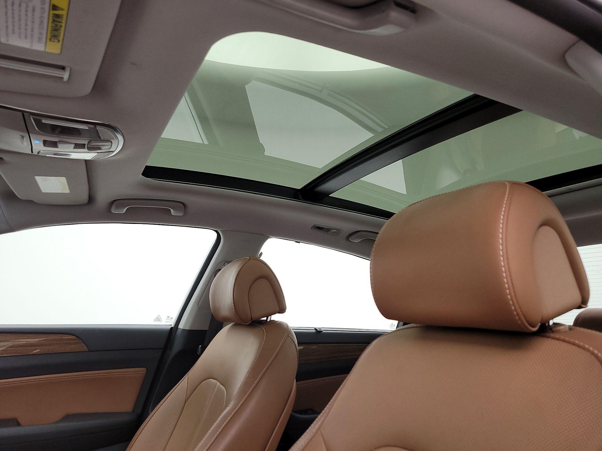 Thumbnail: 2015 Hyundai Sonata - 20