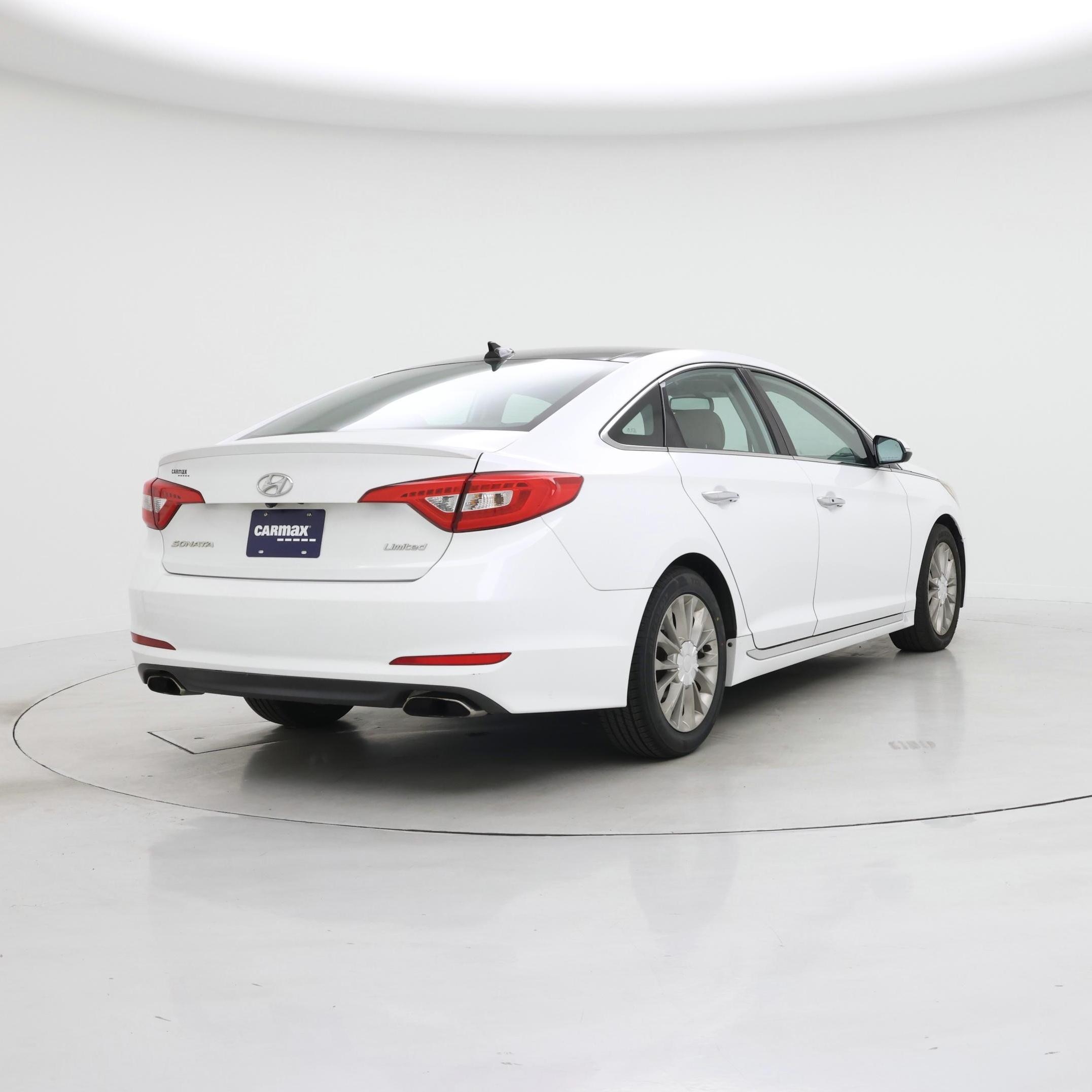 Thumbnail: 2015 Hyundai Sonata - 8