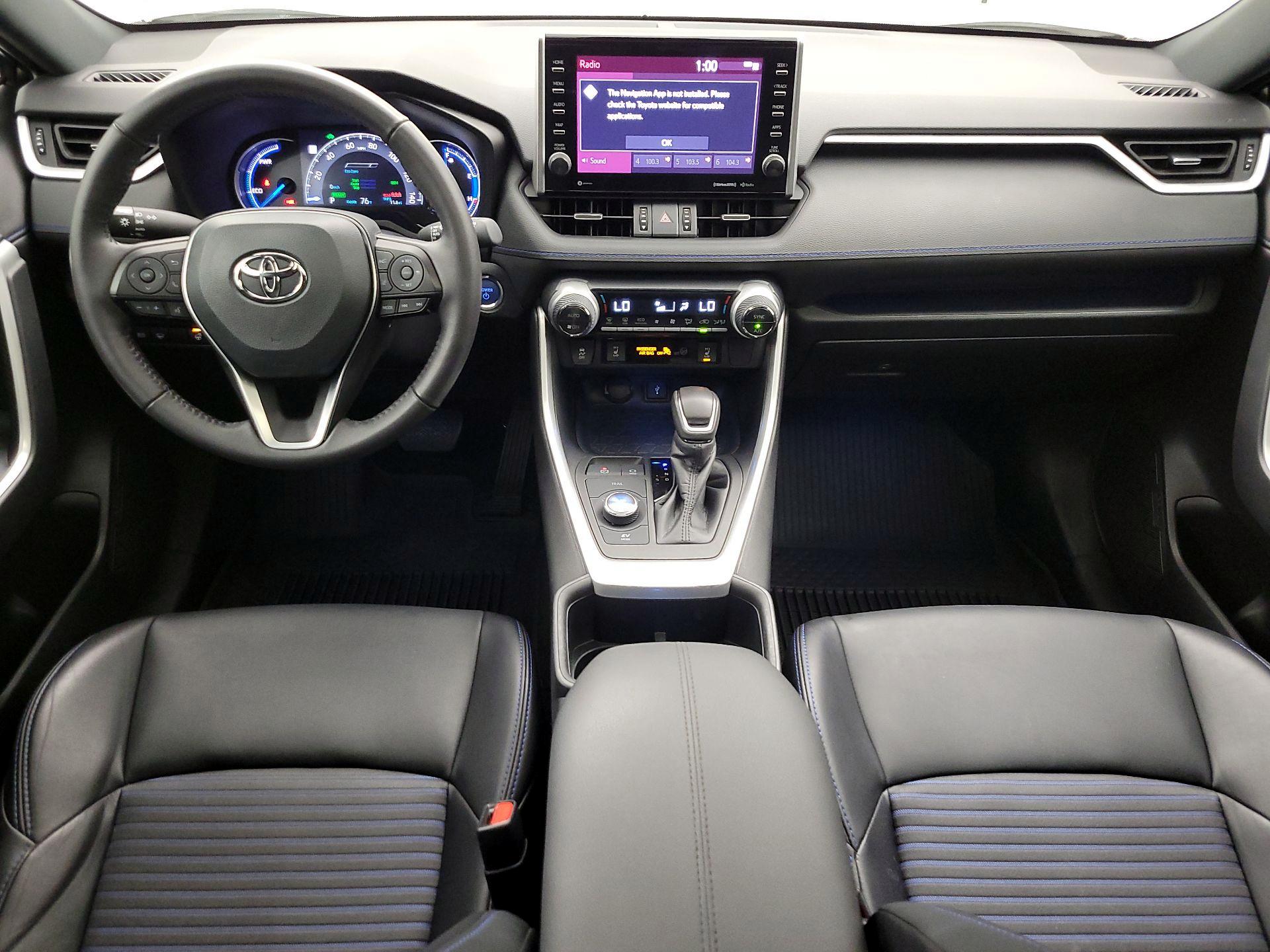 Thumbnail: 2022 Toyota RAV4 - 9