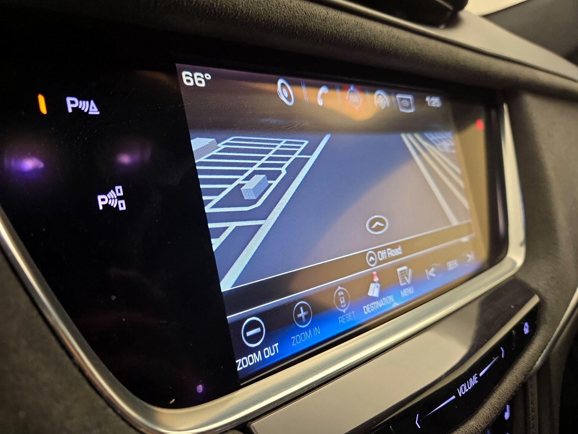 Thumbnail: 2017 Cadillac XT5 - 14