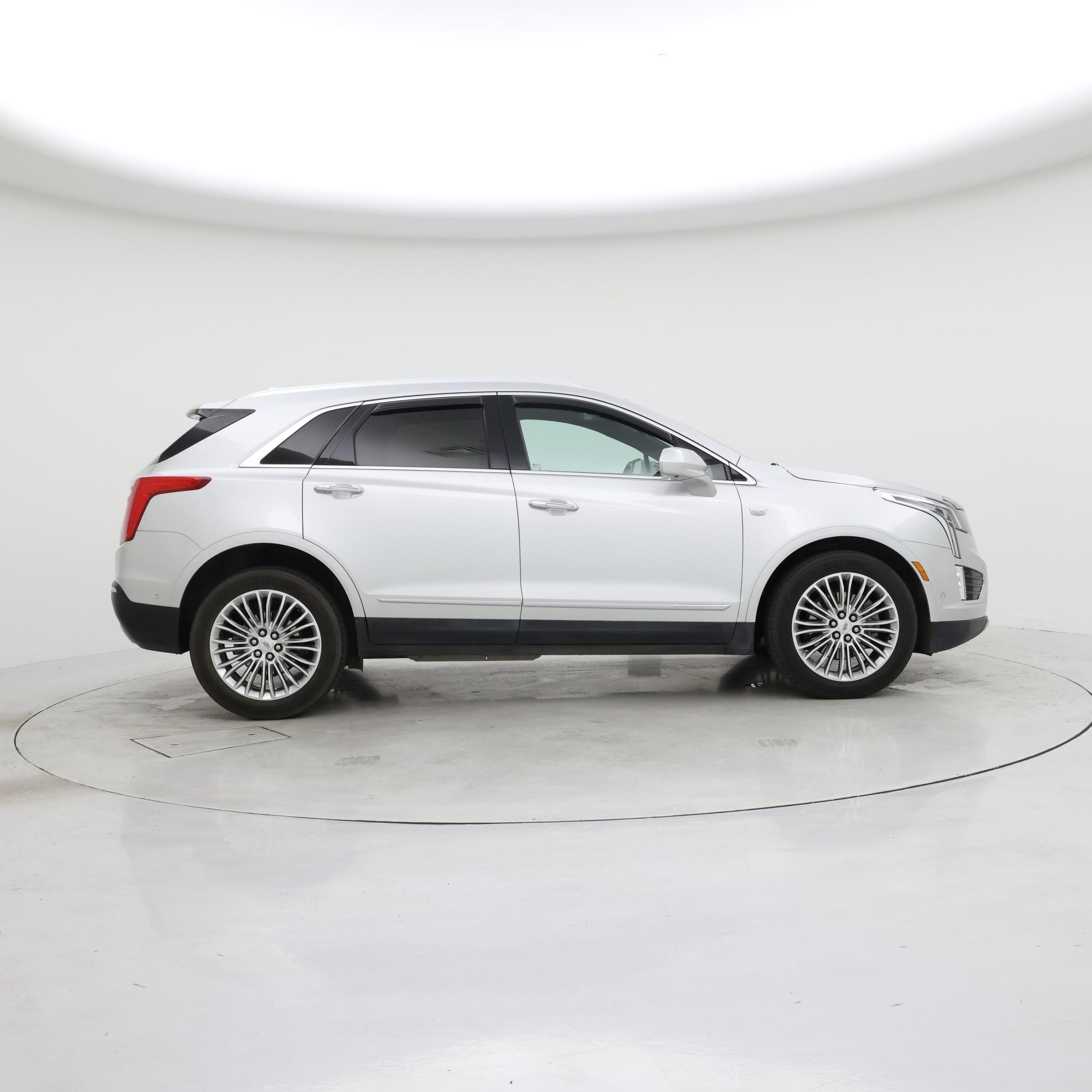 Thumbnail: 2017 Cadillac XT5 - 7