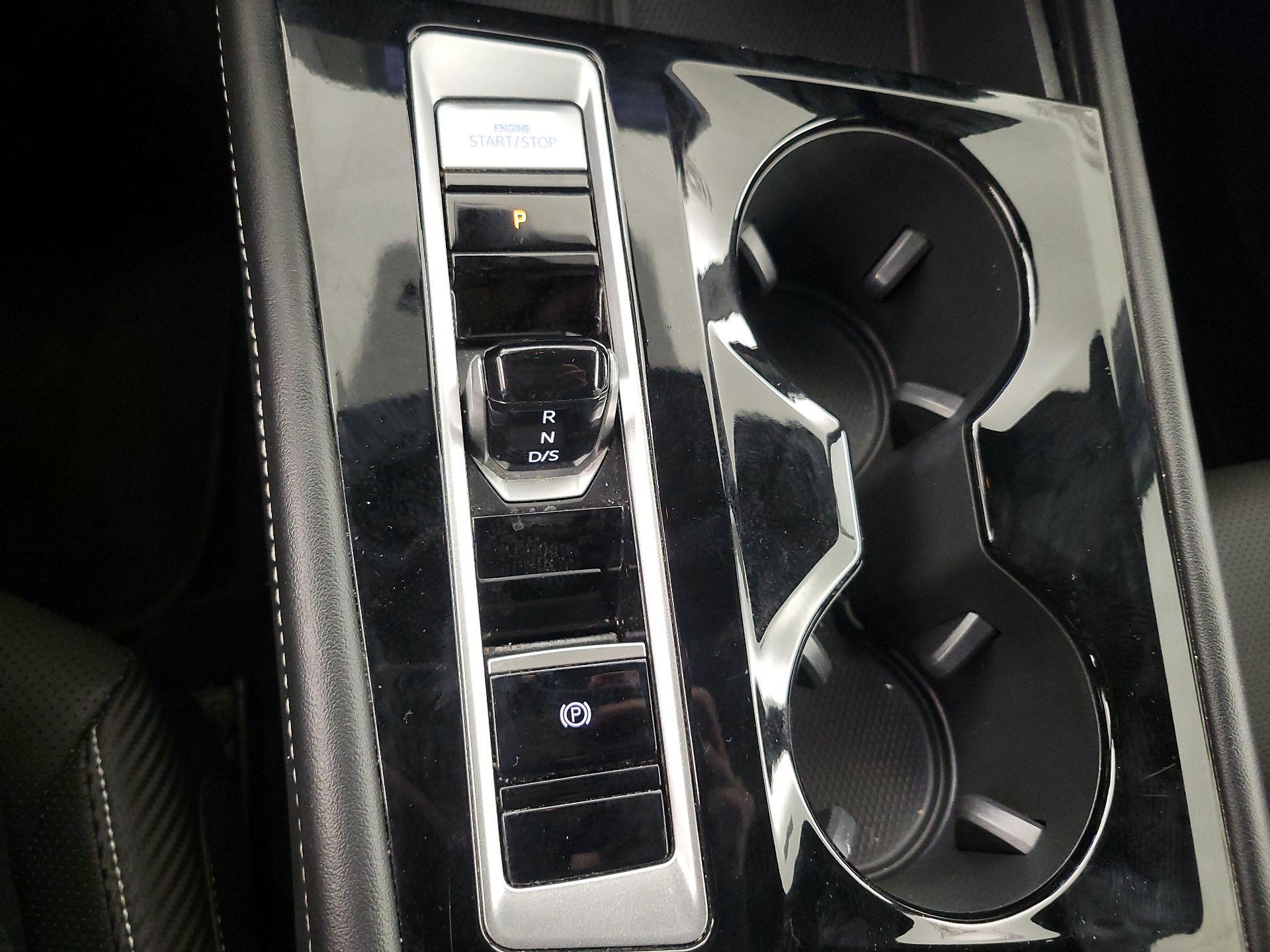 Thumbnail: 2024 Volkswagen Atlas - 17