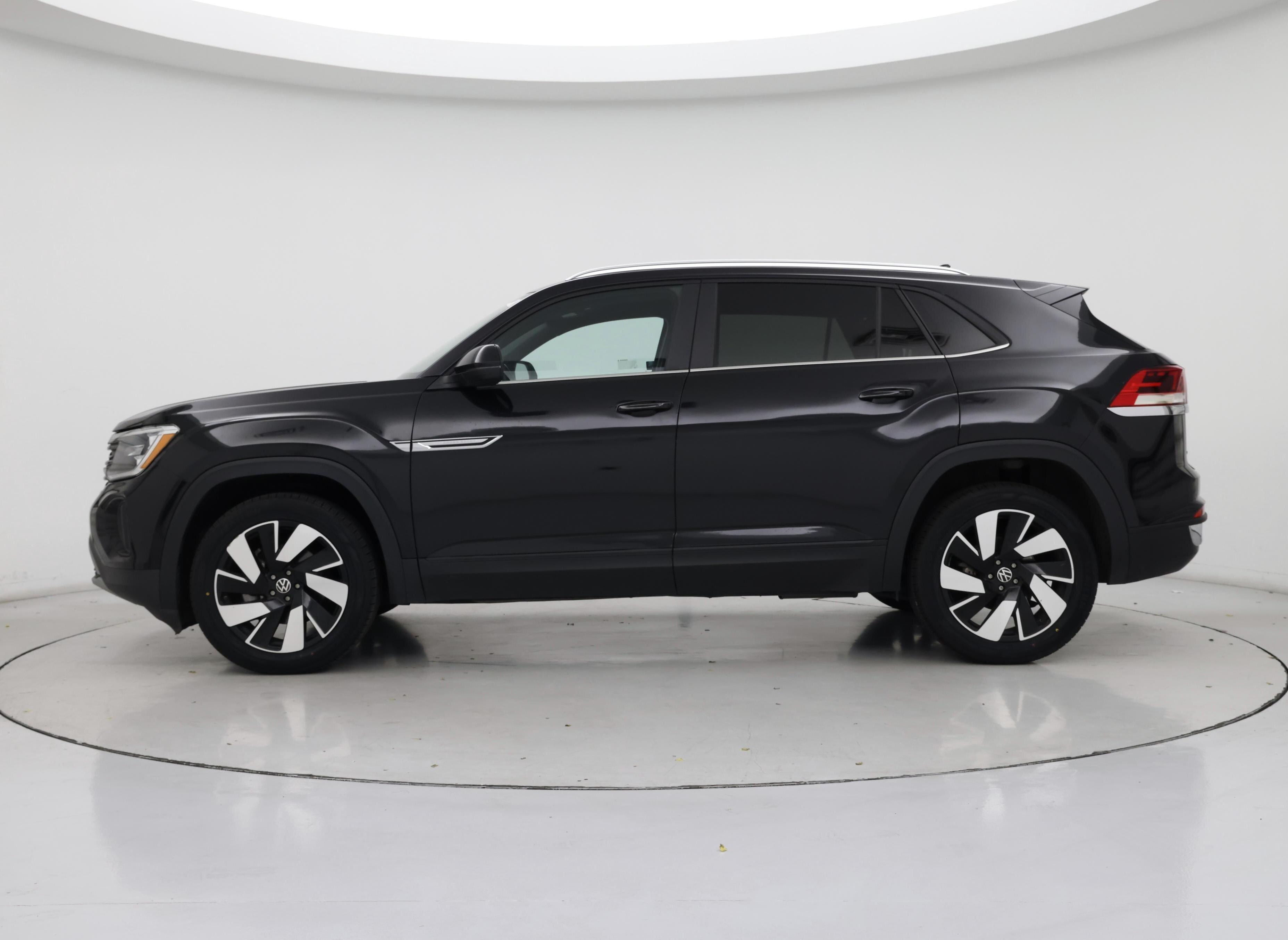 Thumbnail: 2024 Volkswagen Atlas - 3
