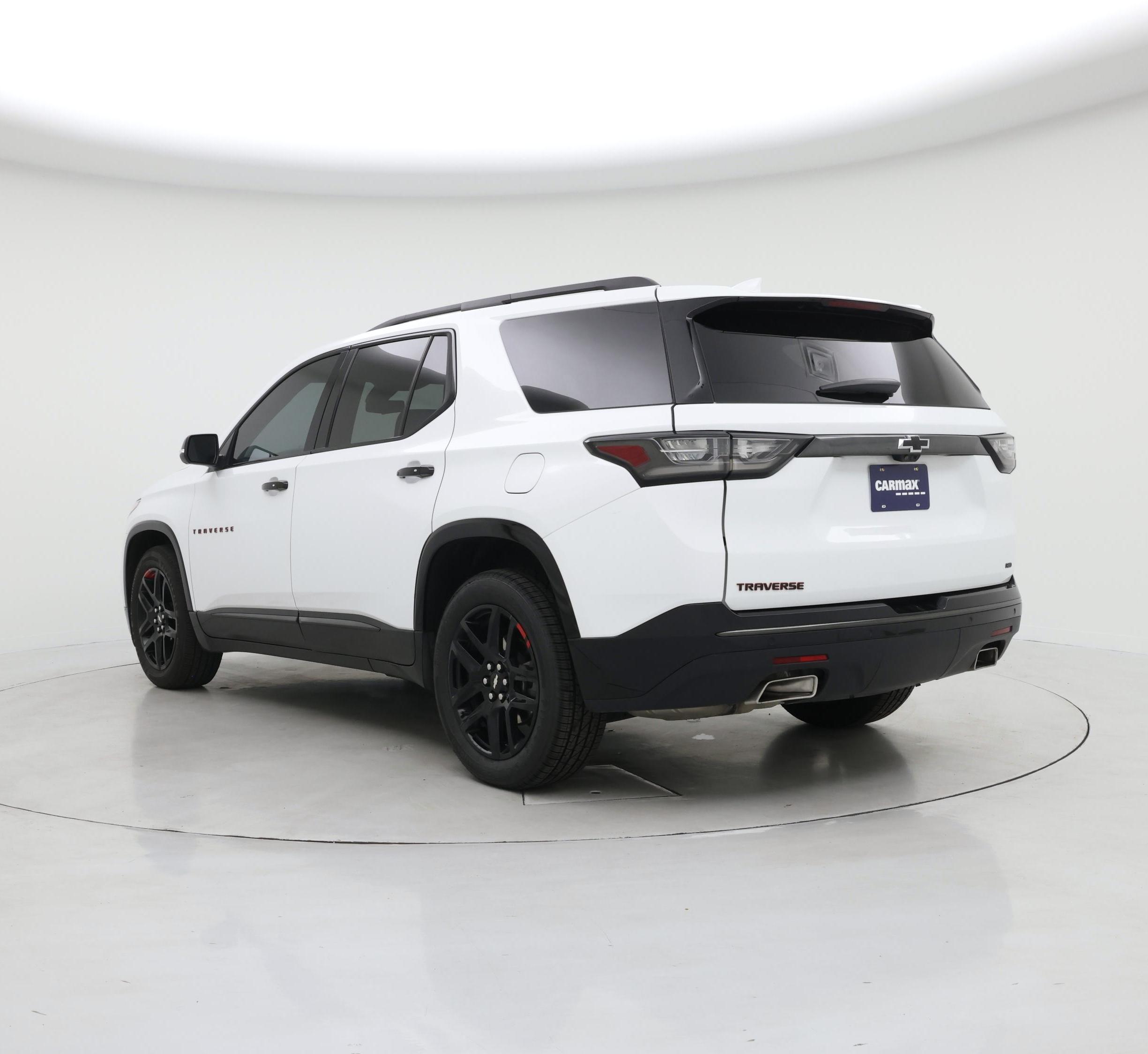 Thumbnail: 2021 Chevrolet Traverse - 2