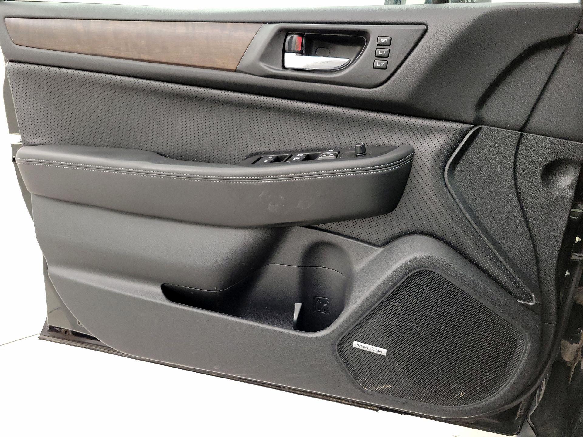 Thumbnail: 2015 Subaru Outback - 12