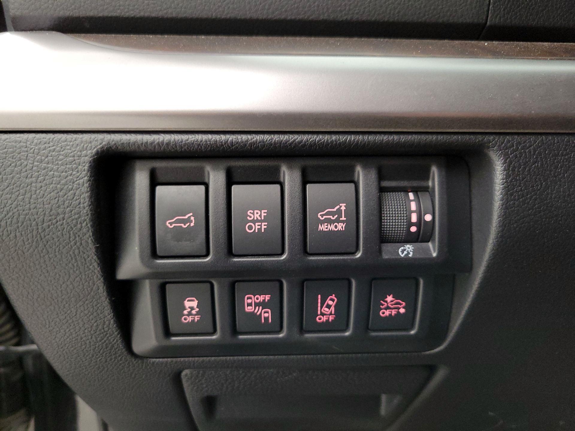 Thumbnail: 2015 Subaru Outback - 13
