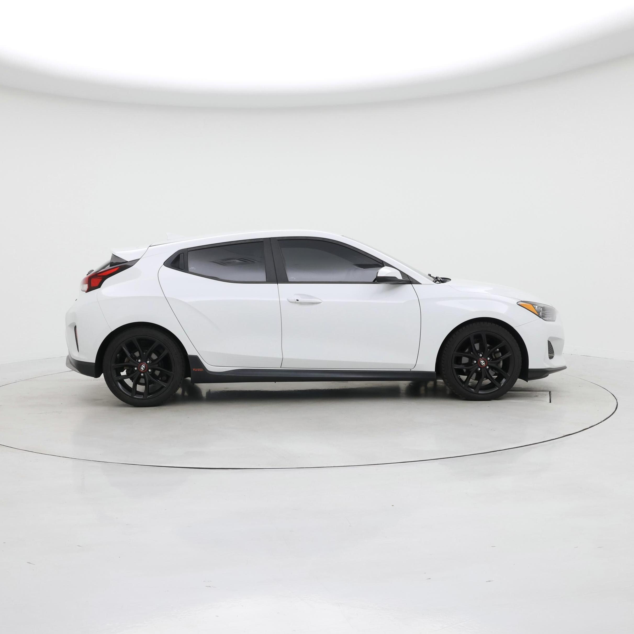 Thumbnail: 2019 Hyundai Veloster - 7