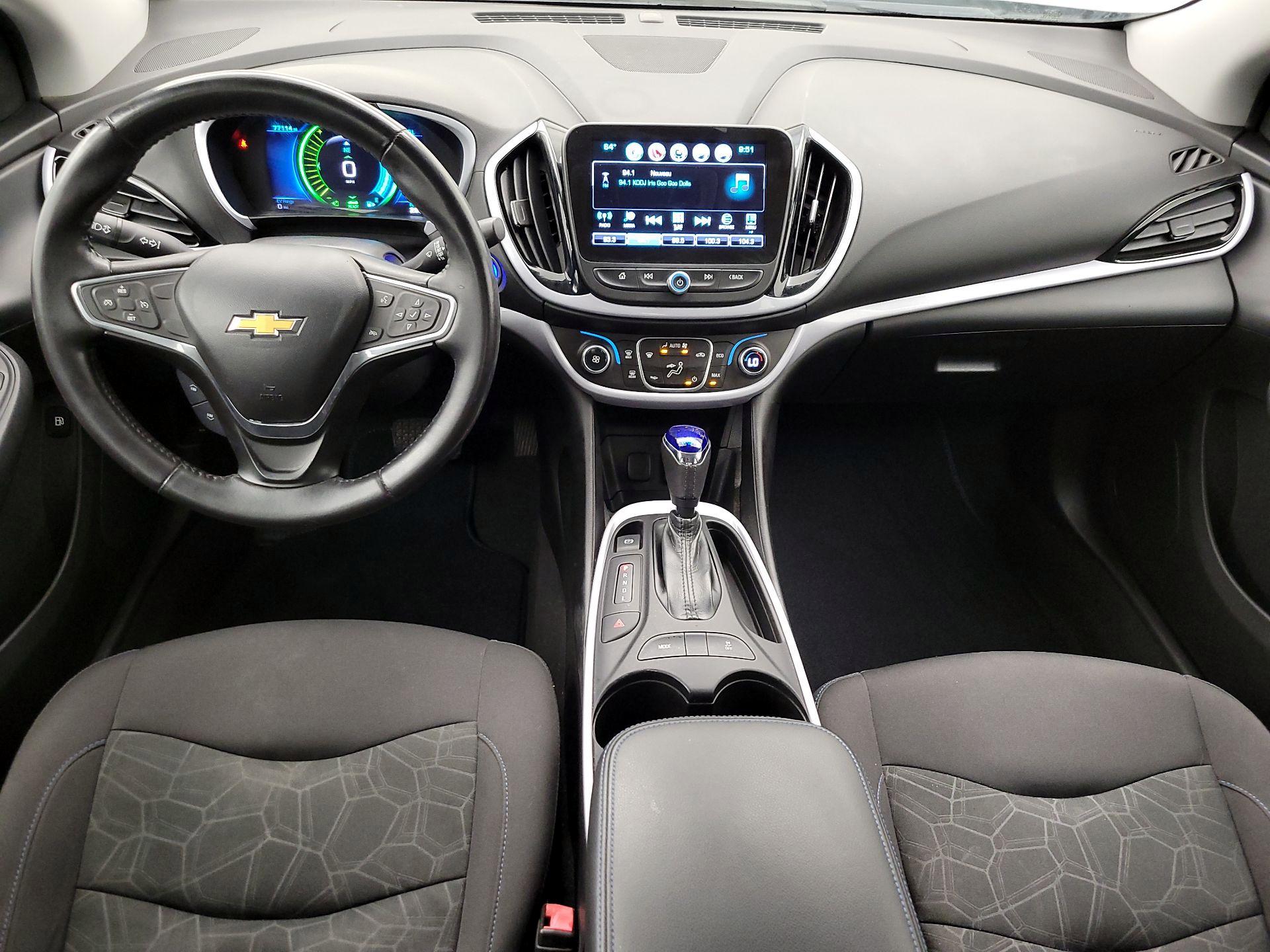 Thumbnail: 2017 Chevrolet Volt - 9