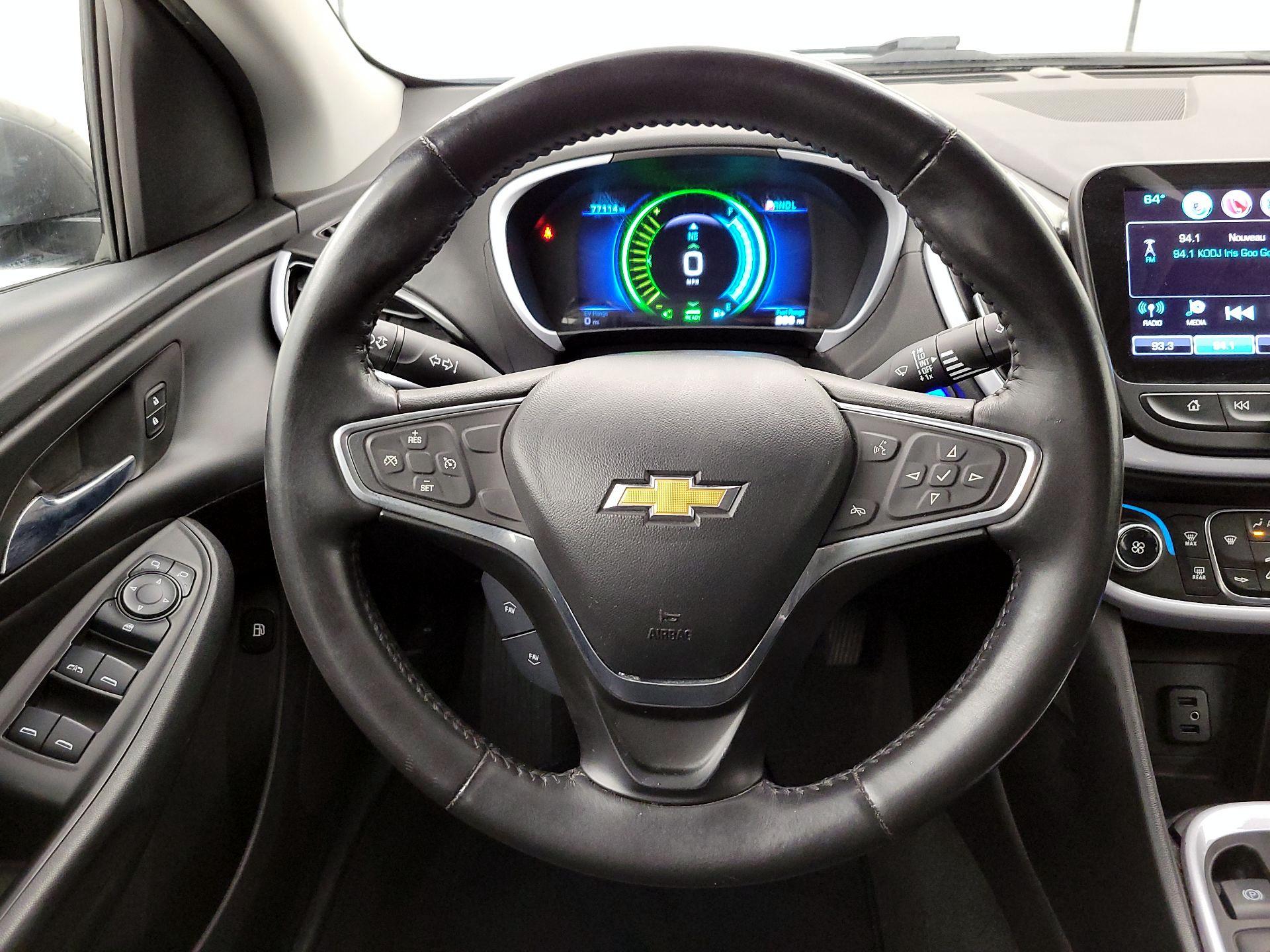 Thumbnail: 2017 Chevrolet Volt - 10