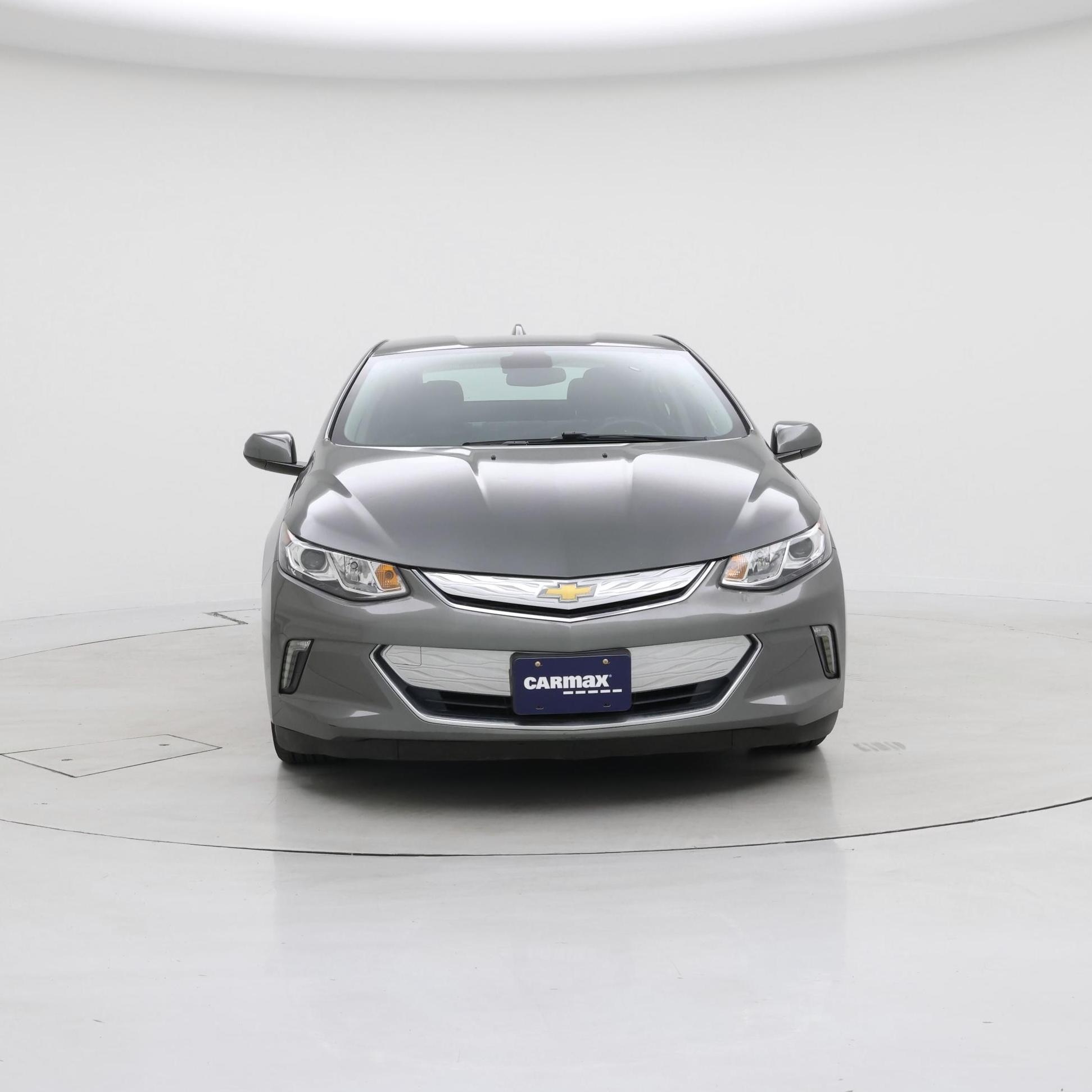 Thumbnail: 2017 Chevrolet Volt - 5