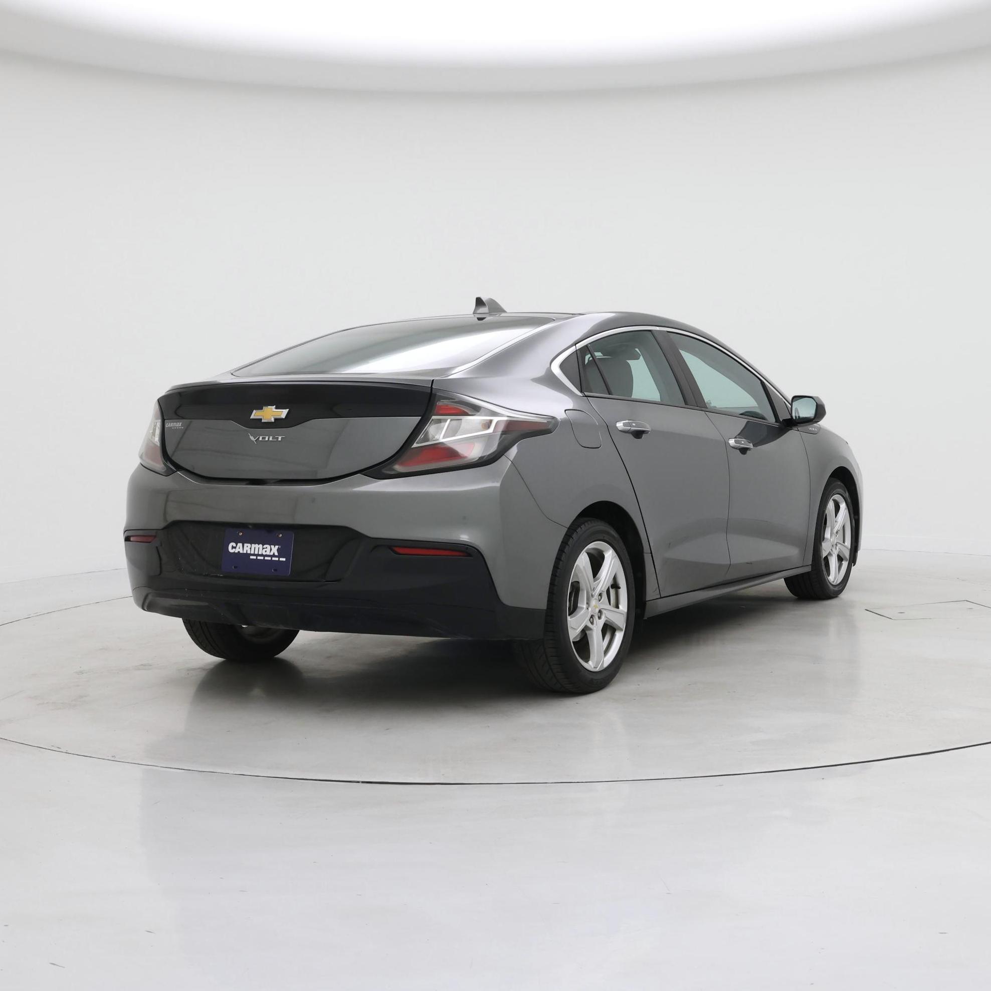 Thumbnail: 2017 Chevrolet Volt - 8