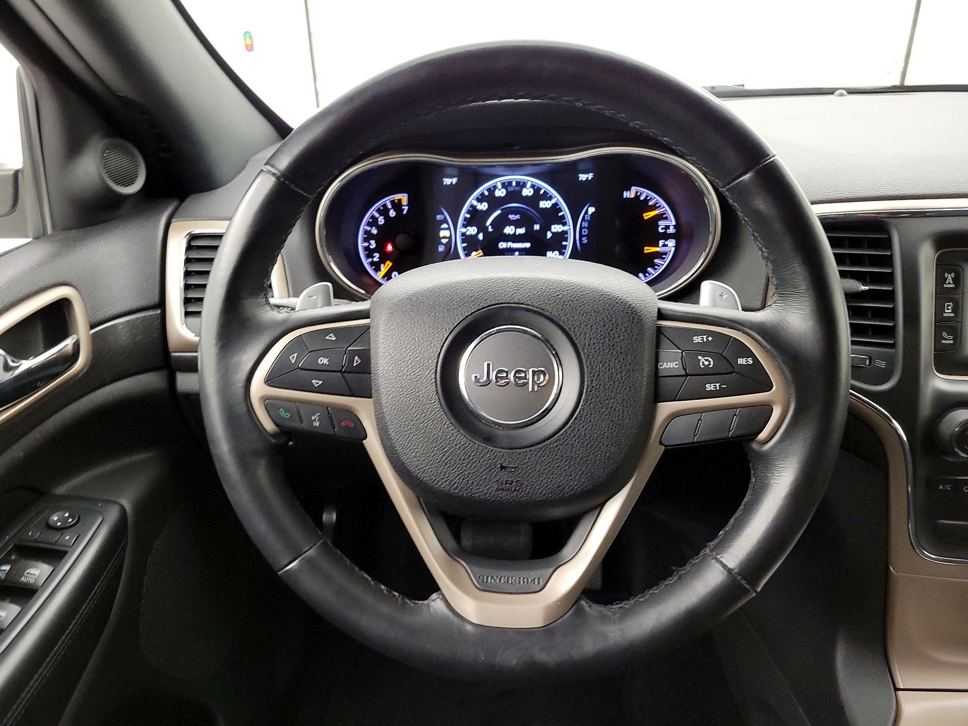 Thumbnail: 2015 Jeep Grand Cherokee - 10