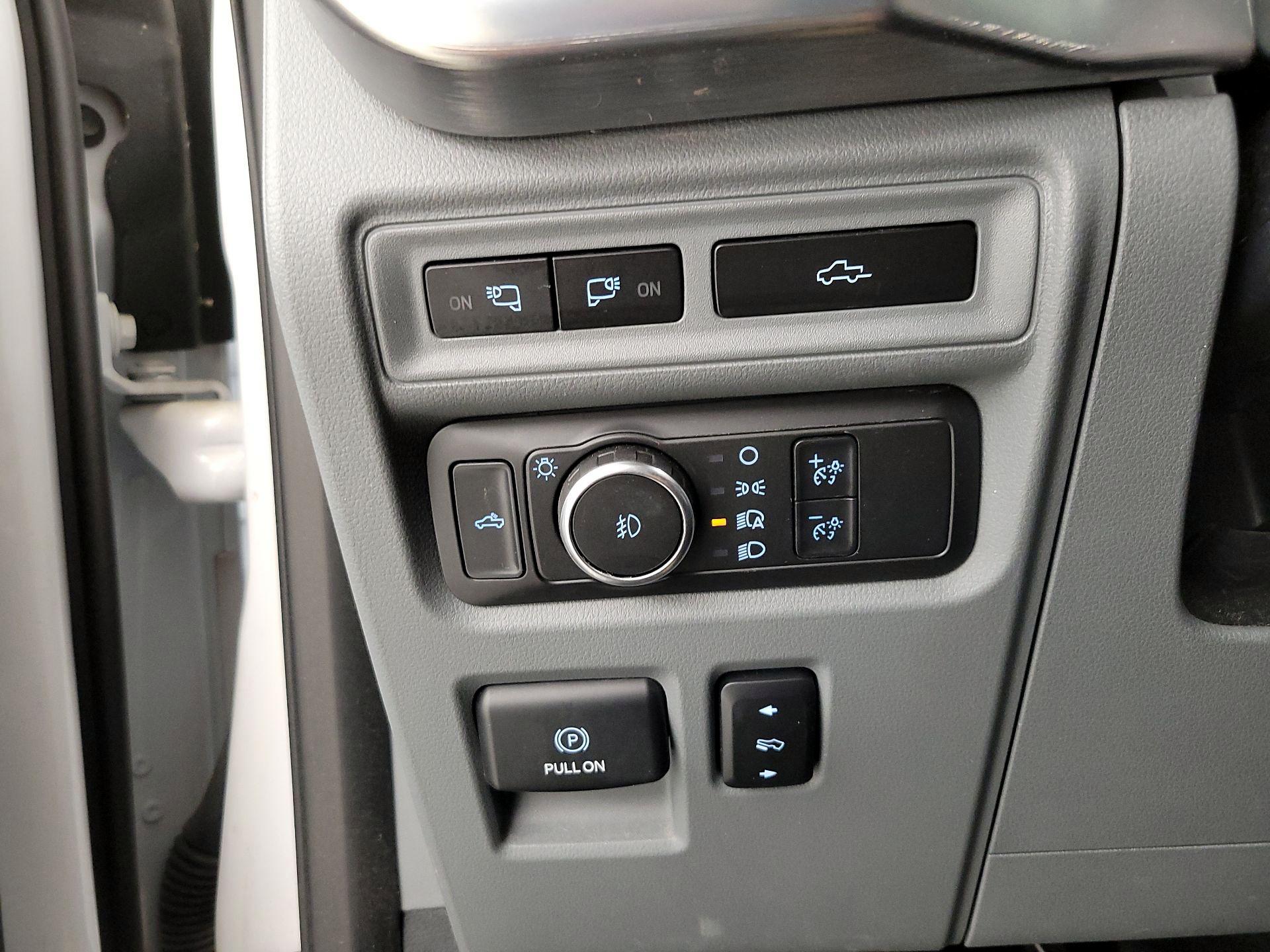 Thumbnail: 2022 Ford F-150 - 13