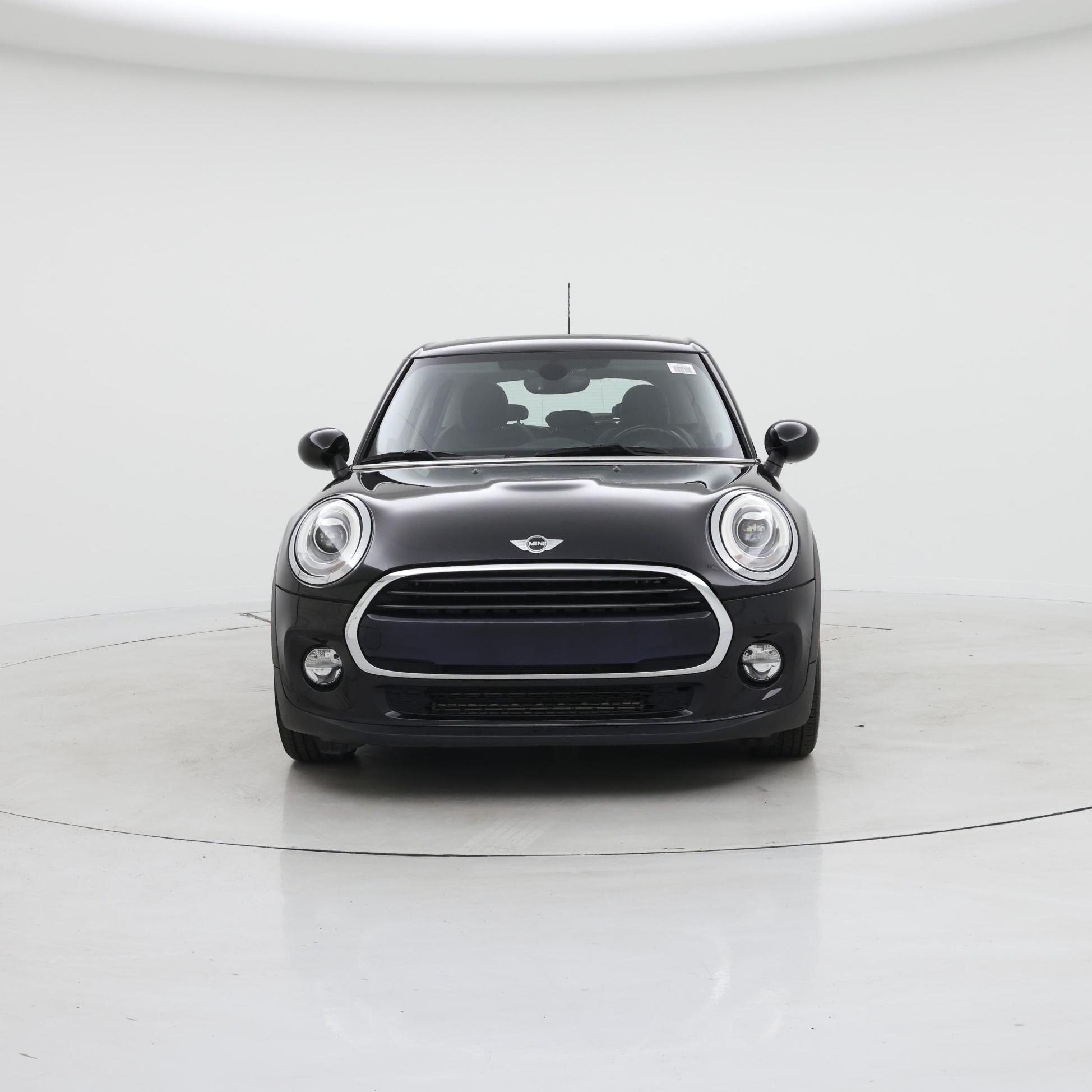 Thumbnail: 2017 MINI Cooper Hardtop - 5