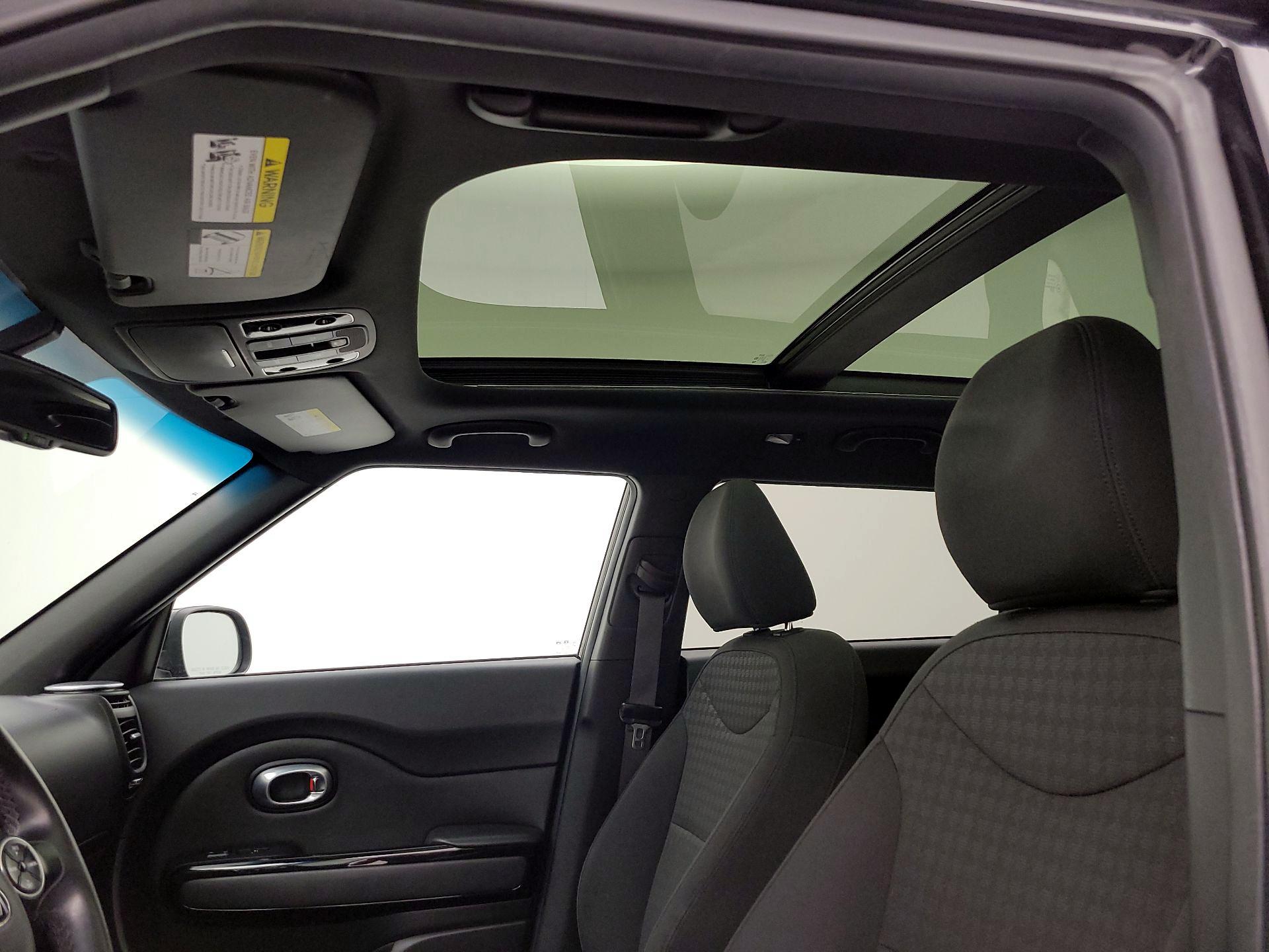 Thumbnail: 2014 Kia Soul - 20