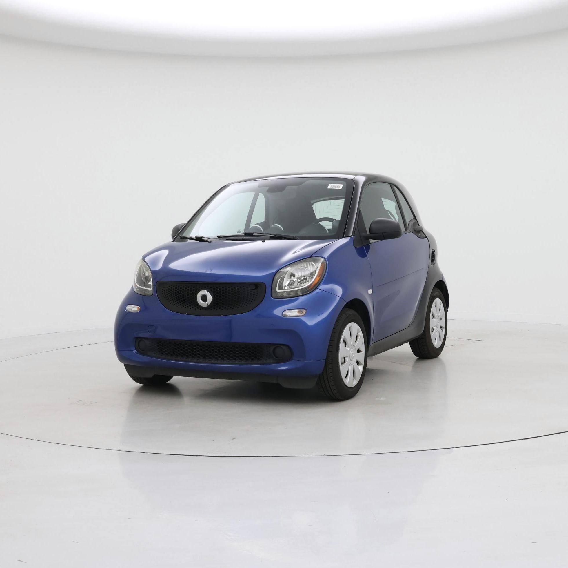 Thumbnail: 2016 smart fortwo - 4