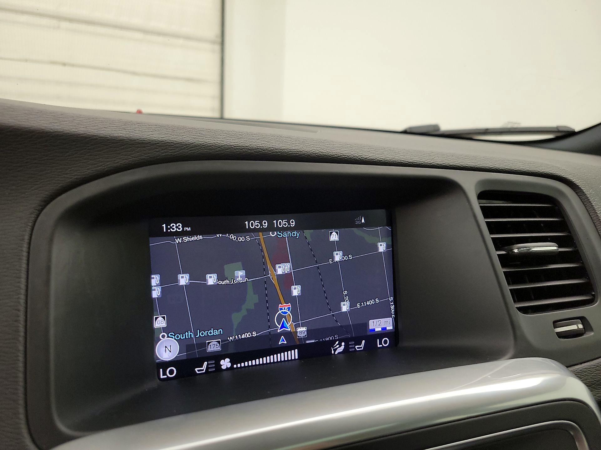 Thumbnail: 2017 Volvo S60 - 14