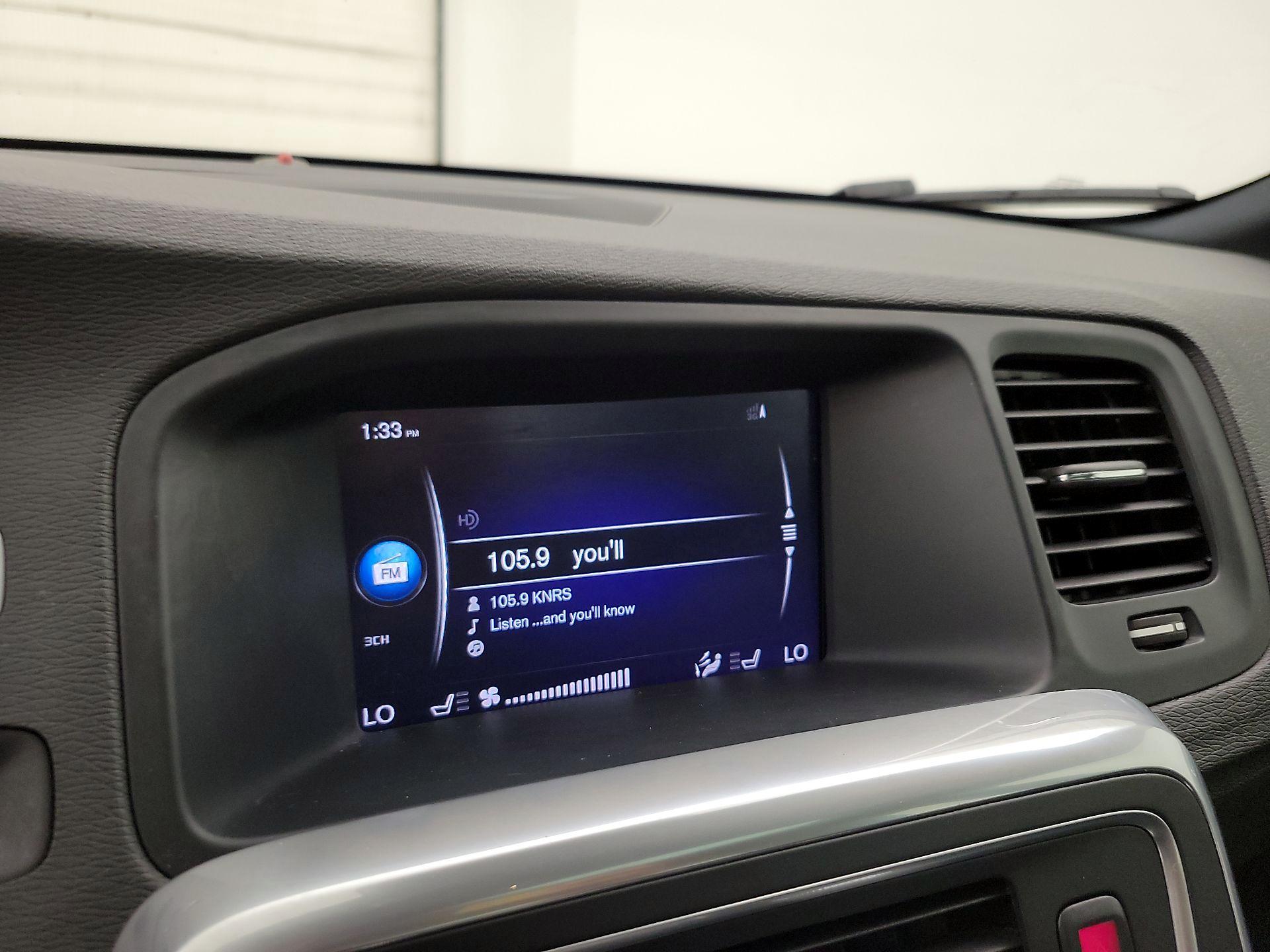 Thumbnail: 2017 Volvo S60 - 16