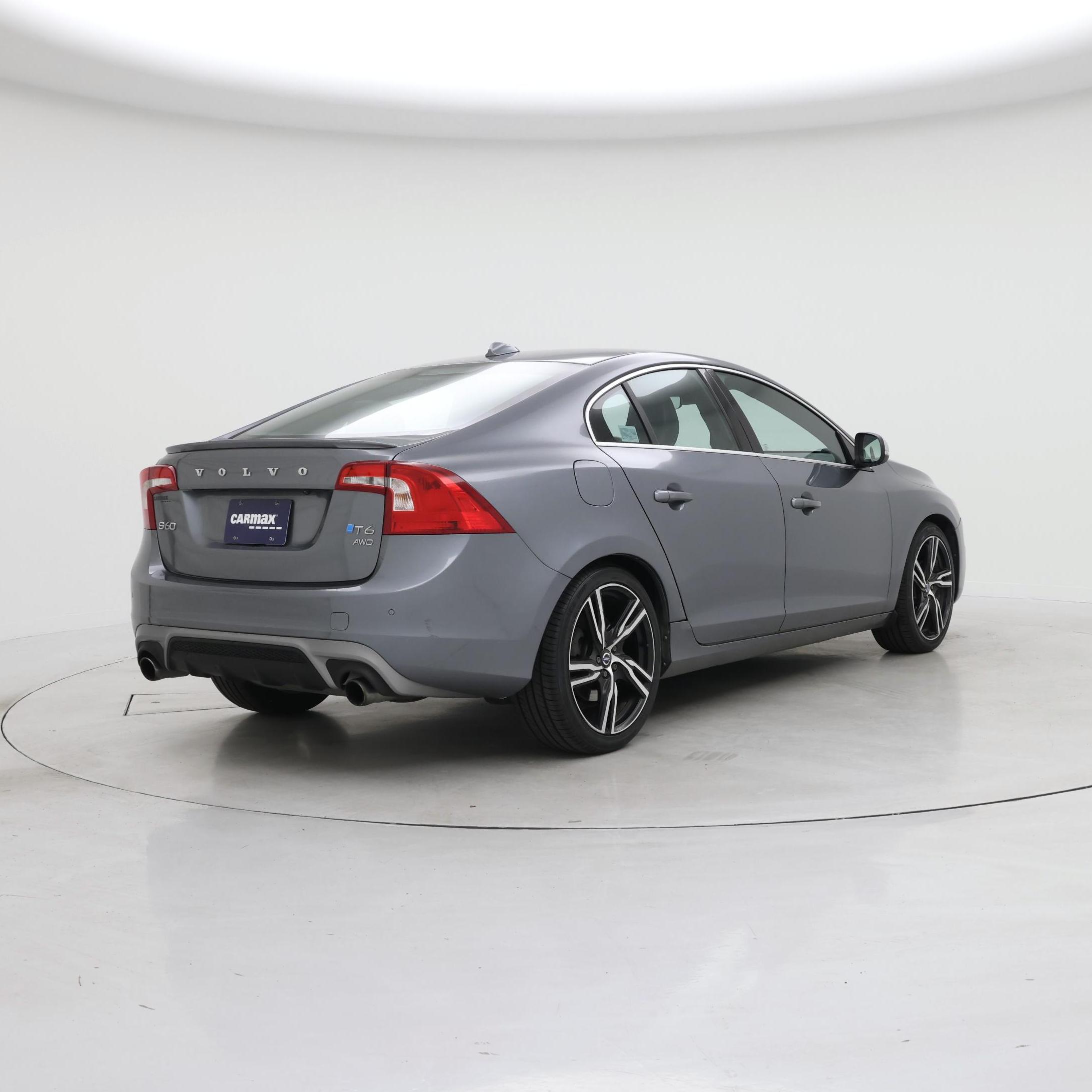 Thumbnail: 2017 Volvo S60 - 8