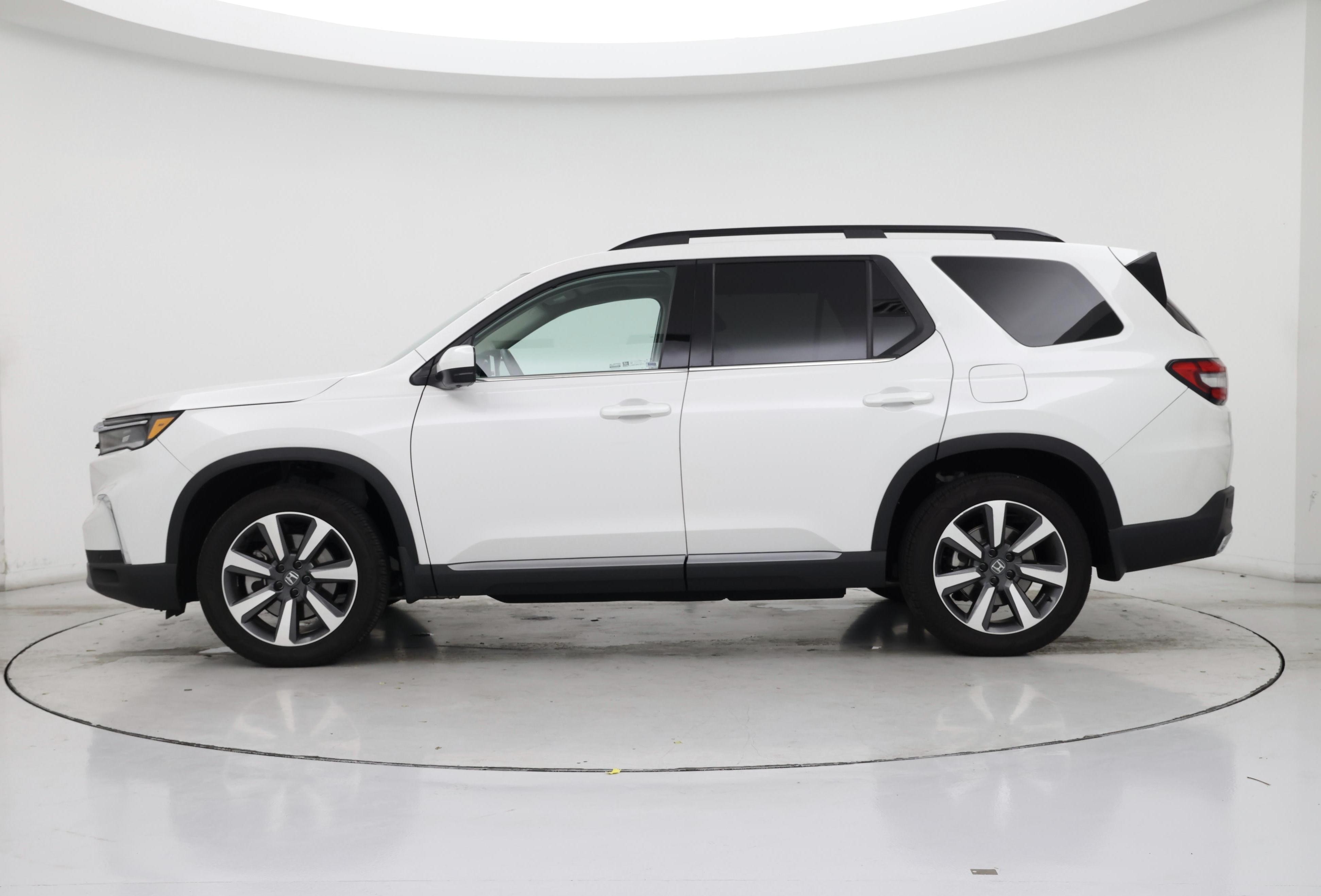 Thumbnail: 2025 Honda Pilot - 3